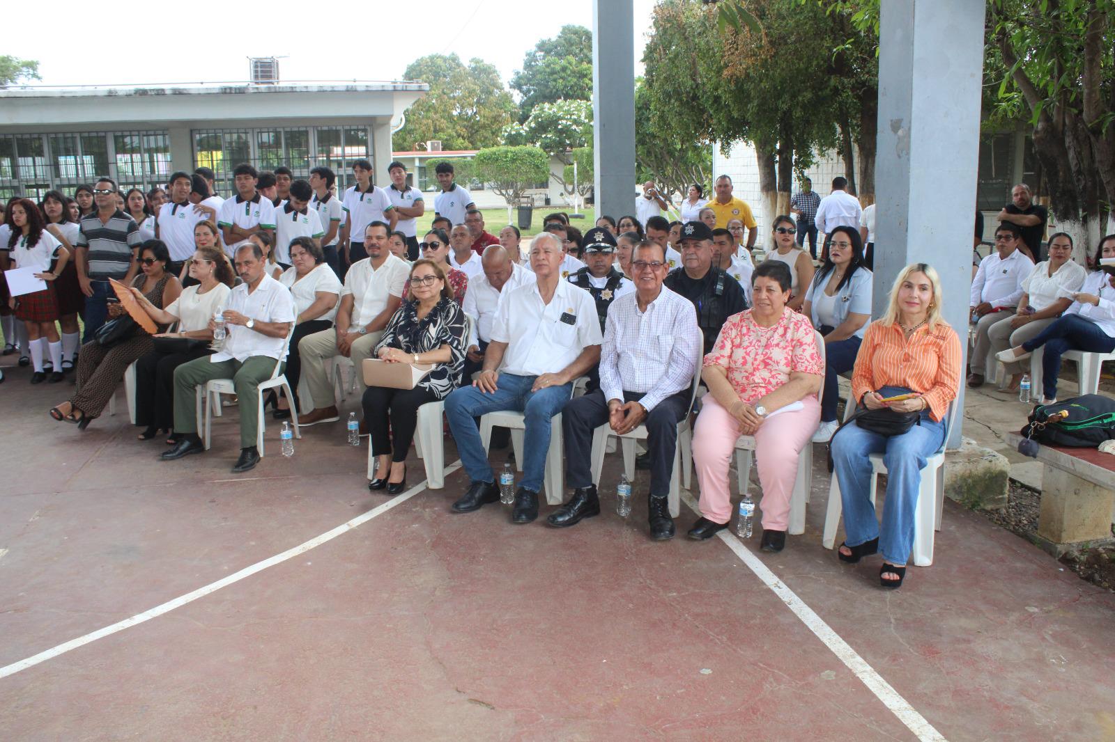 $!Afirma Alcaldesa que en Rosario hay condiciones para que planteles inicien el ciclo escolar