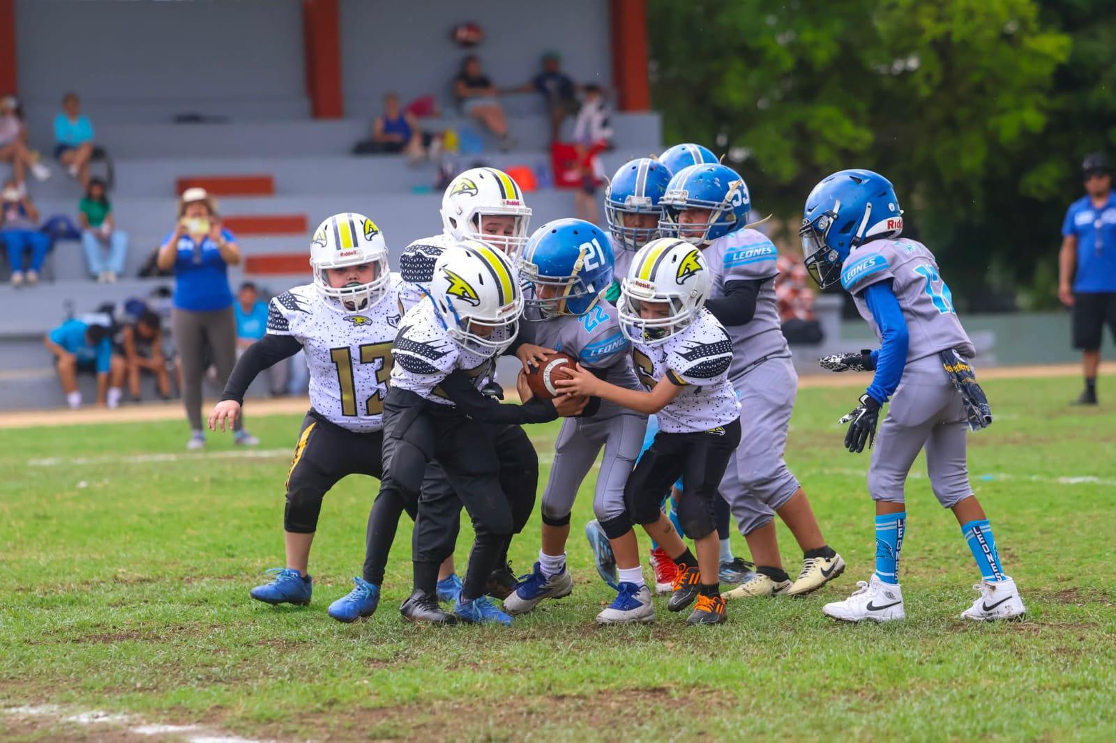 $!Halcones Mazatlán hace valer la casa en Futbol Americano Centro Occidente Bajío
