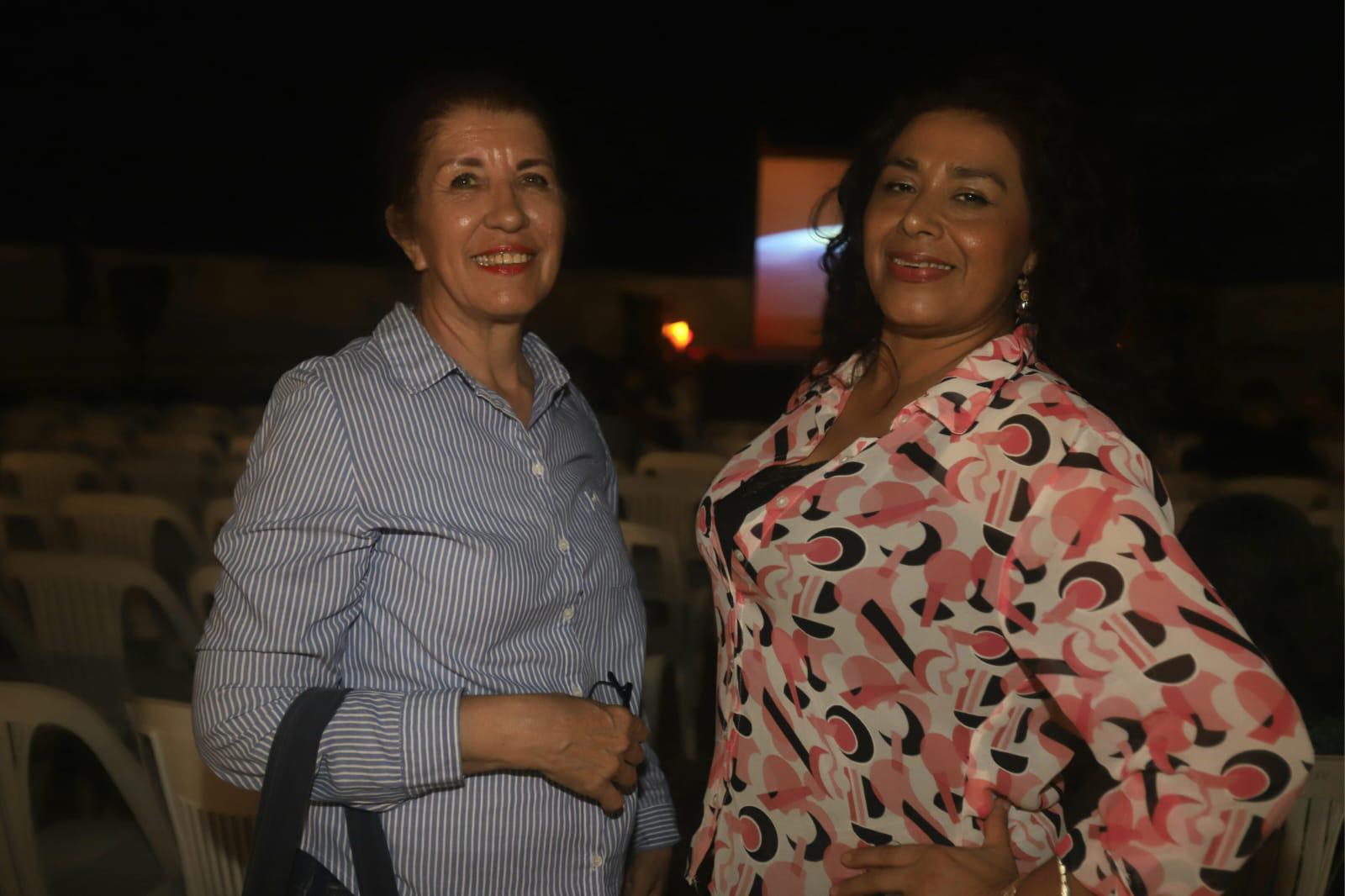 $!Silvia Valdez y Martha Matus.