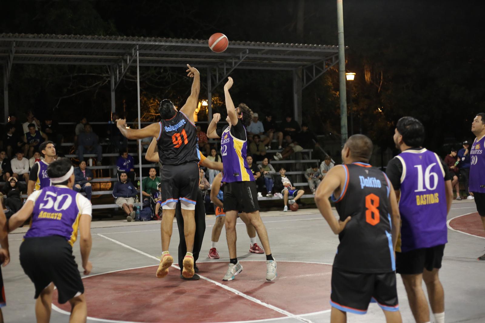 $!Liras Shangri-La capitaliza potencial ofensivo en Liga Marinos