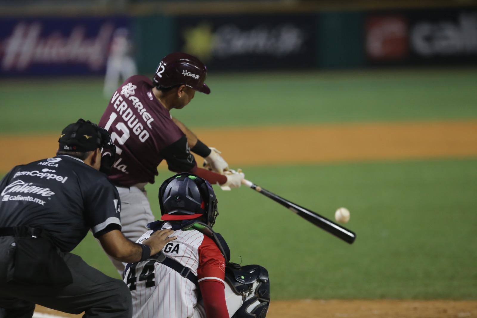 $!Tomateros se impone con autoridad a Venados en el inicio de serie en Mazatlán