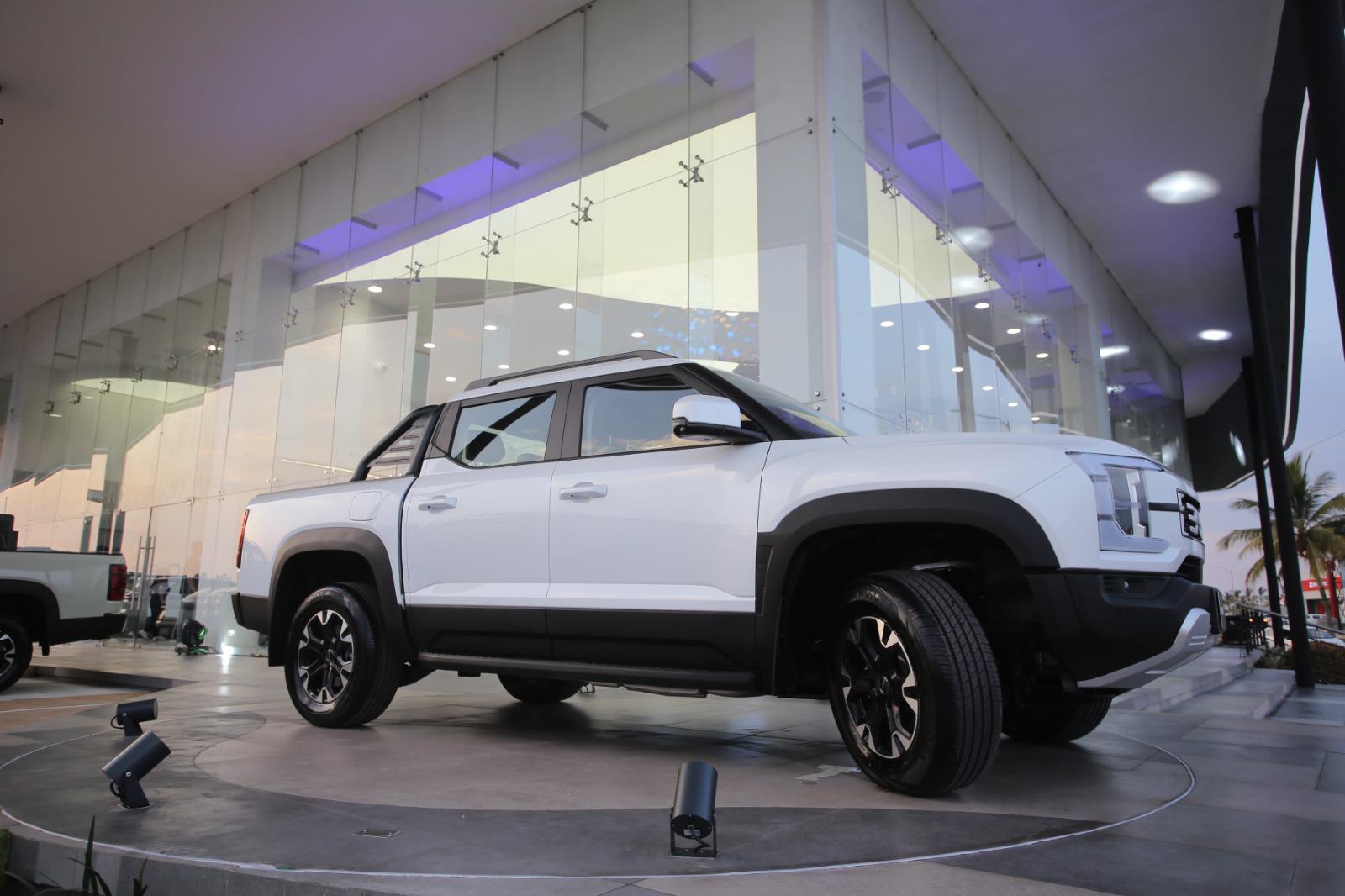 $!Abre agencia BYD de vehículos eléctricos de la más alta tecnología en Mazatlán