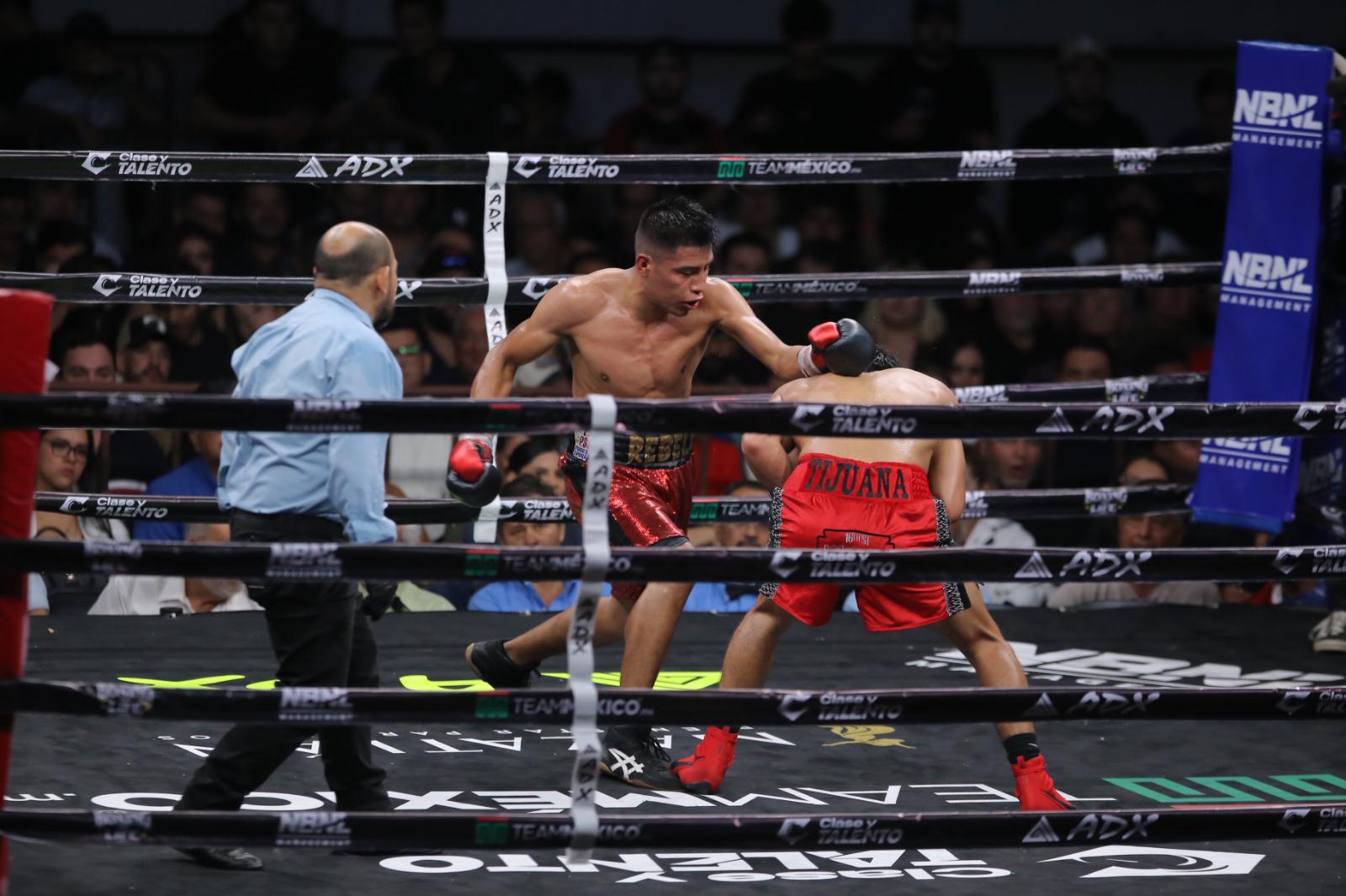 $!Marco Verde triunfa en su debut profesional en casa