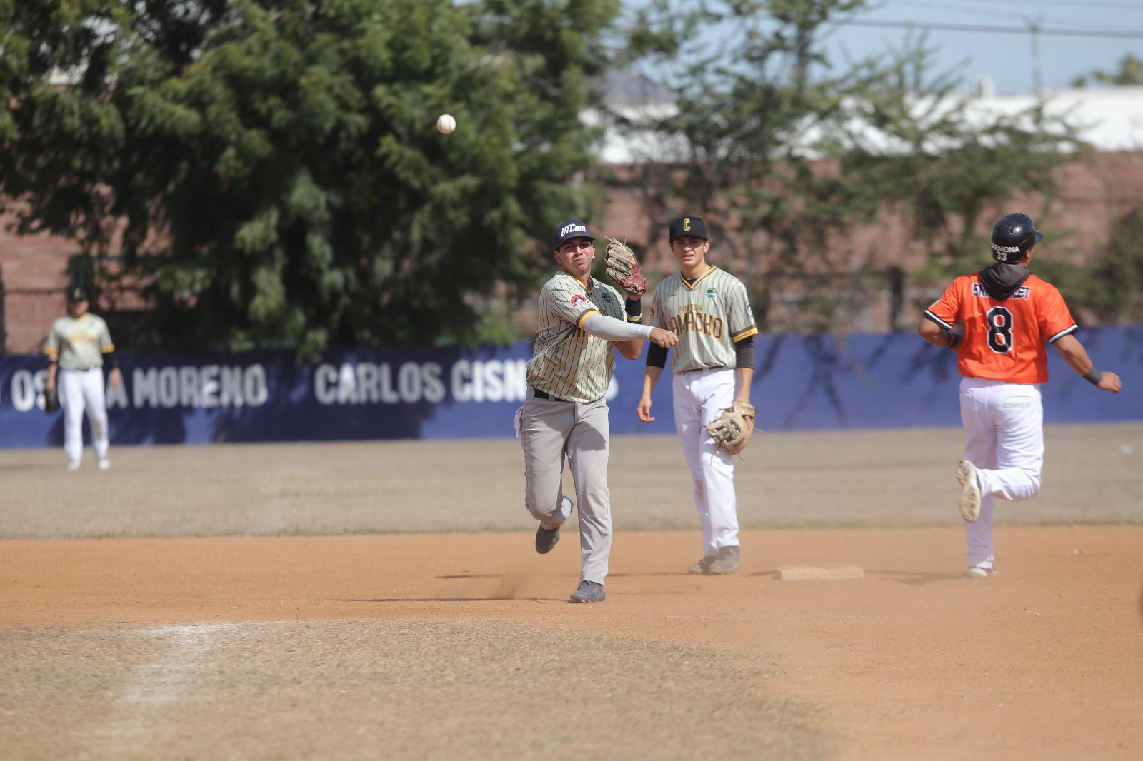 $!Pollería Catalina sale airoso en Liga Dominical
