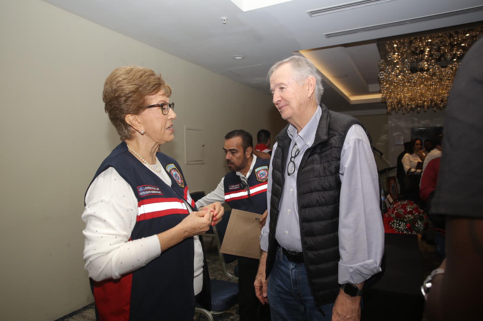 $!‘Por el honor, el deber y el servicio a la comunidad’, conmemora Bomberos de Mazatlán su 84 aniversario