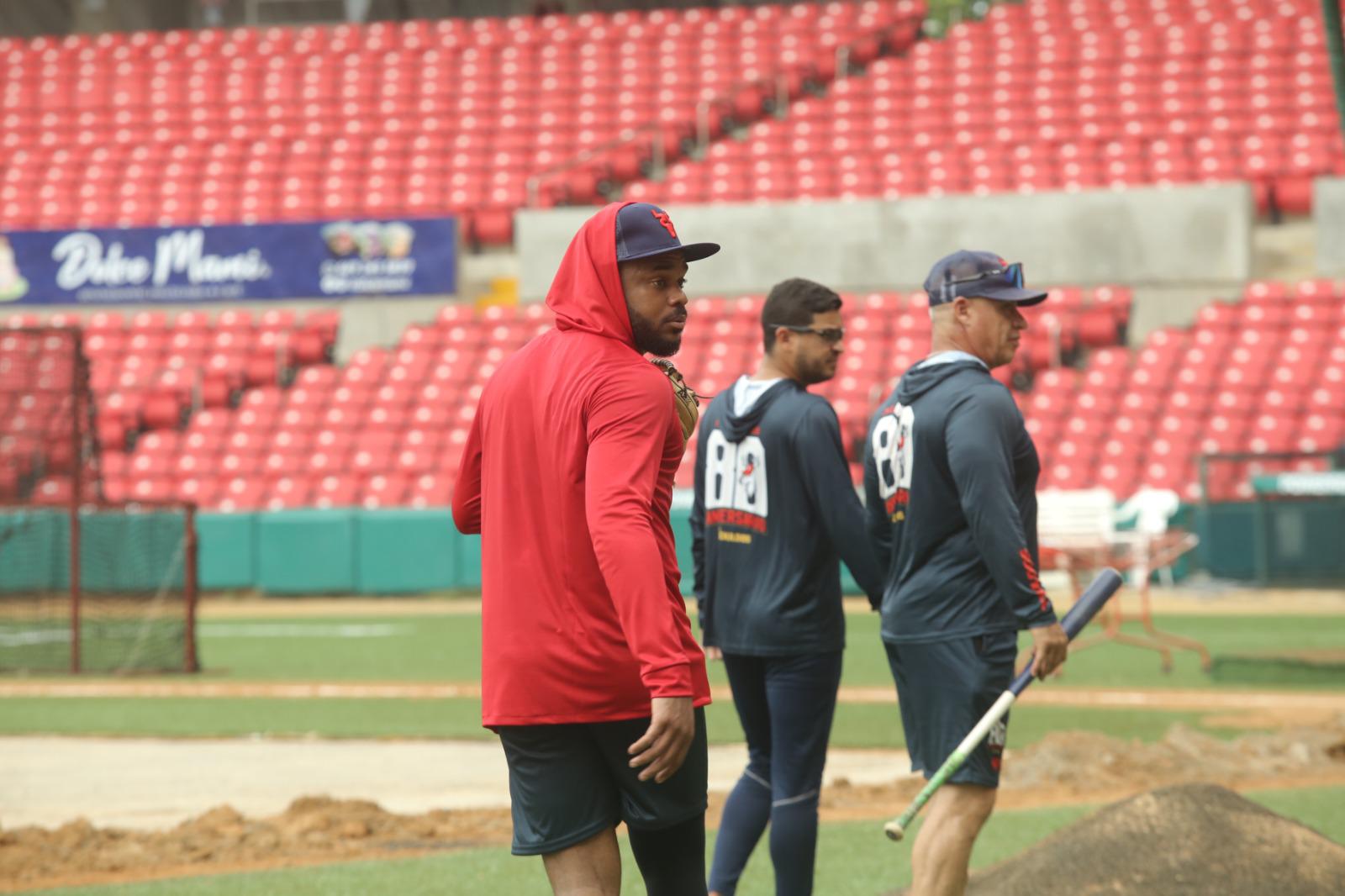 $!Arriban refuerzos extranjeros a la pretemporada de Venados de Mazatlán