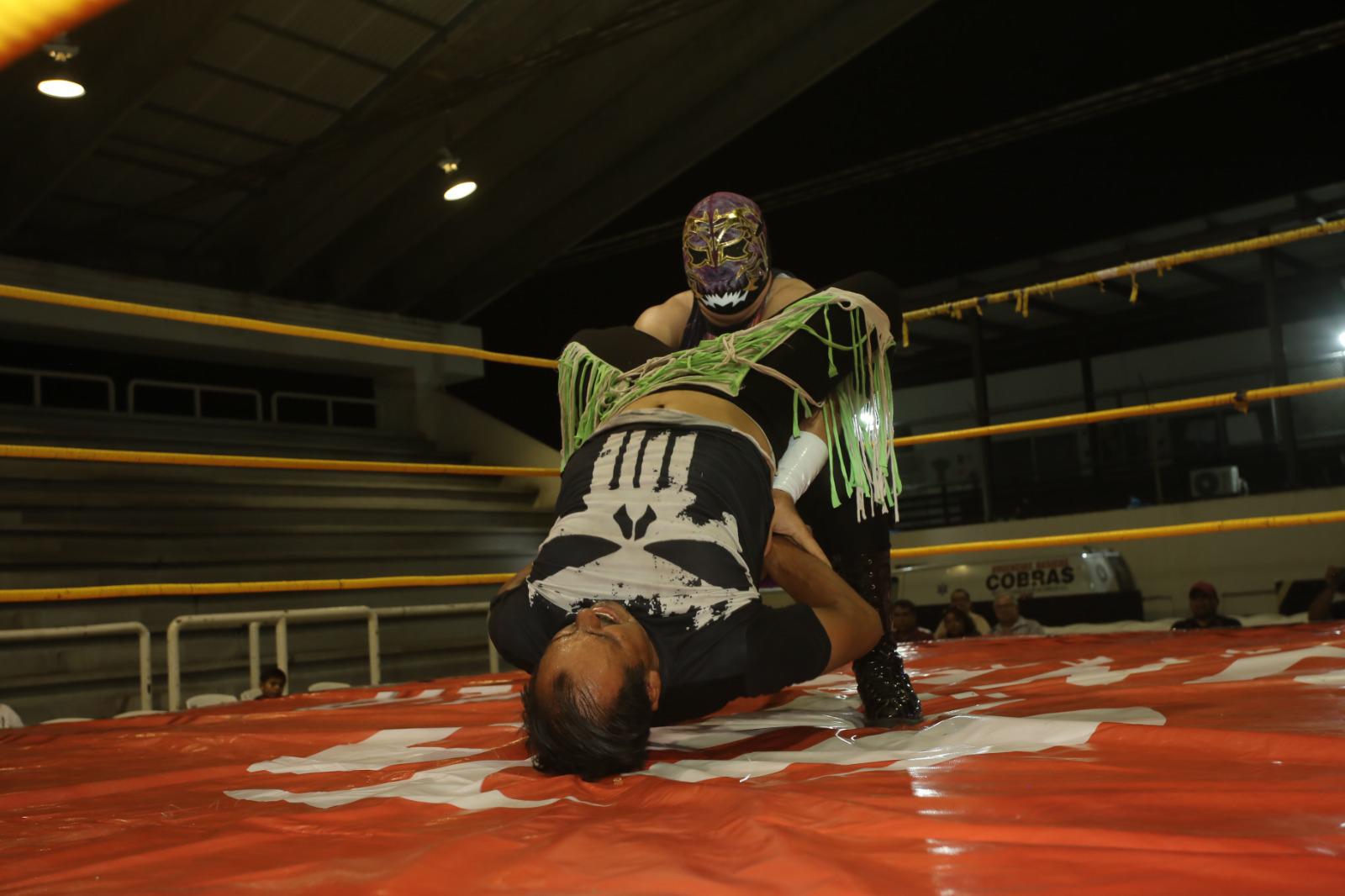 $!Antrax, Destello y Terremoto King Jr. se imponen en función benéfica ‘Luchando por un Ángel’