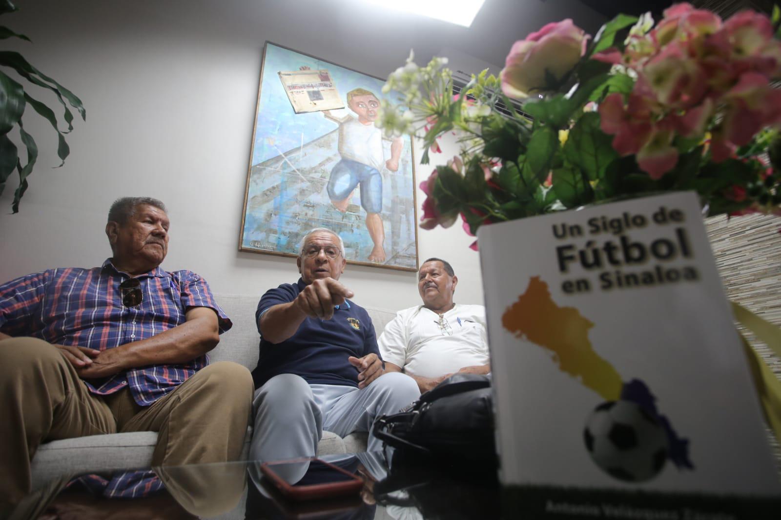 $!Historia del Futbol en Sinaloa: Antonio Velázquez retribuye al deporte y la sociedad lo mucho que le han dado