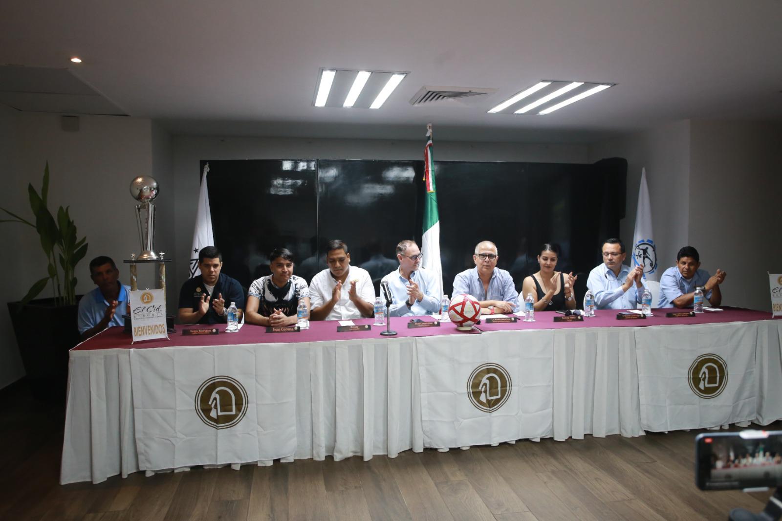 $!Almacén FC y Mantenimiento FC vuelven a chocar por el título del Intramuros de El Cid