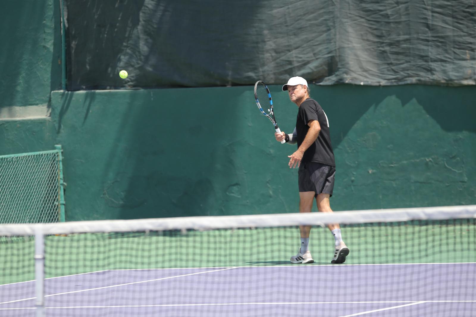 $!Francisco Sandoval Jr. vence a su padre en final del Torneo Copa Amstel Ultra