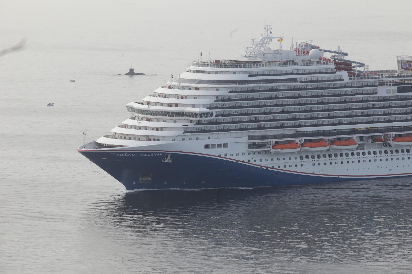 $!Recibe Mazatlán a más de 11 mil visitantes tras llegada de Koningsdam, Norwegian Bliss y Carnival Panorama