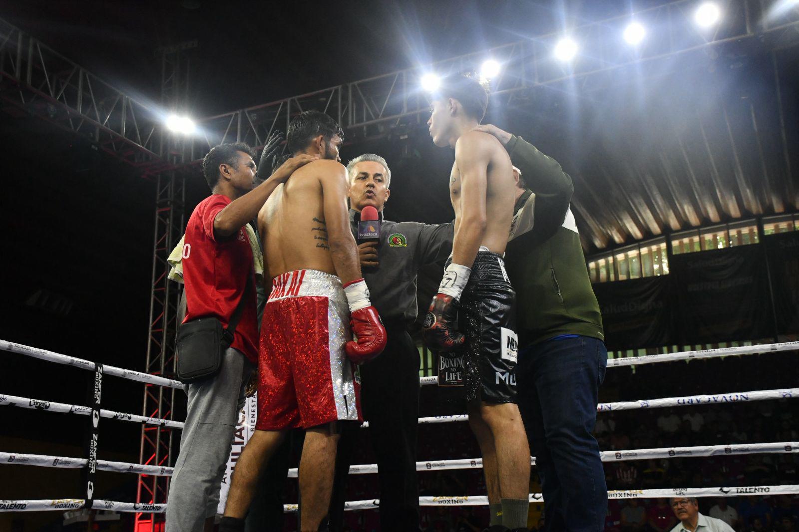 $!Emoción total en las preliminares a la pelea de Marco Verde