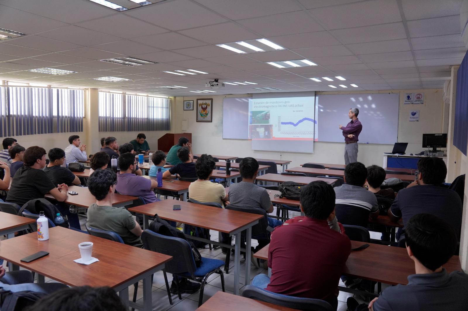 $!Desarrolla UAS observatorio geofísico propio; registra sismos, eclipses y tormentas solares