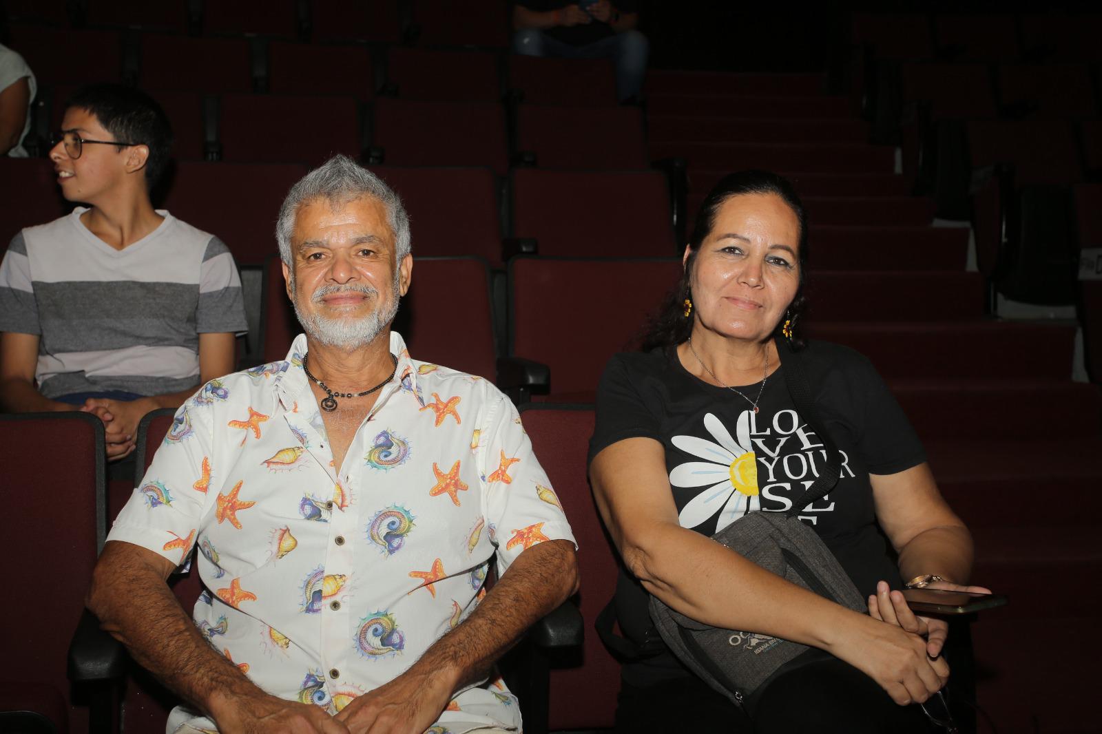 $!José Luis Pérez y Patricia Villa.