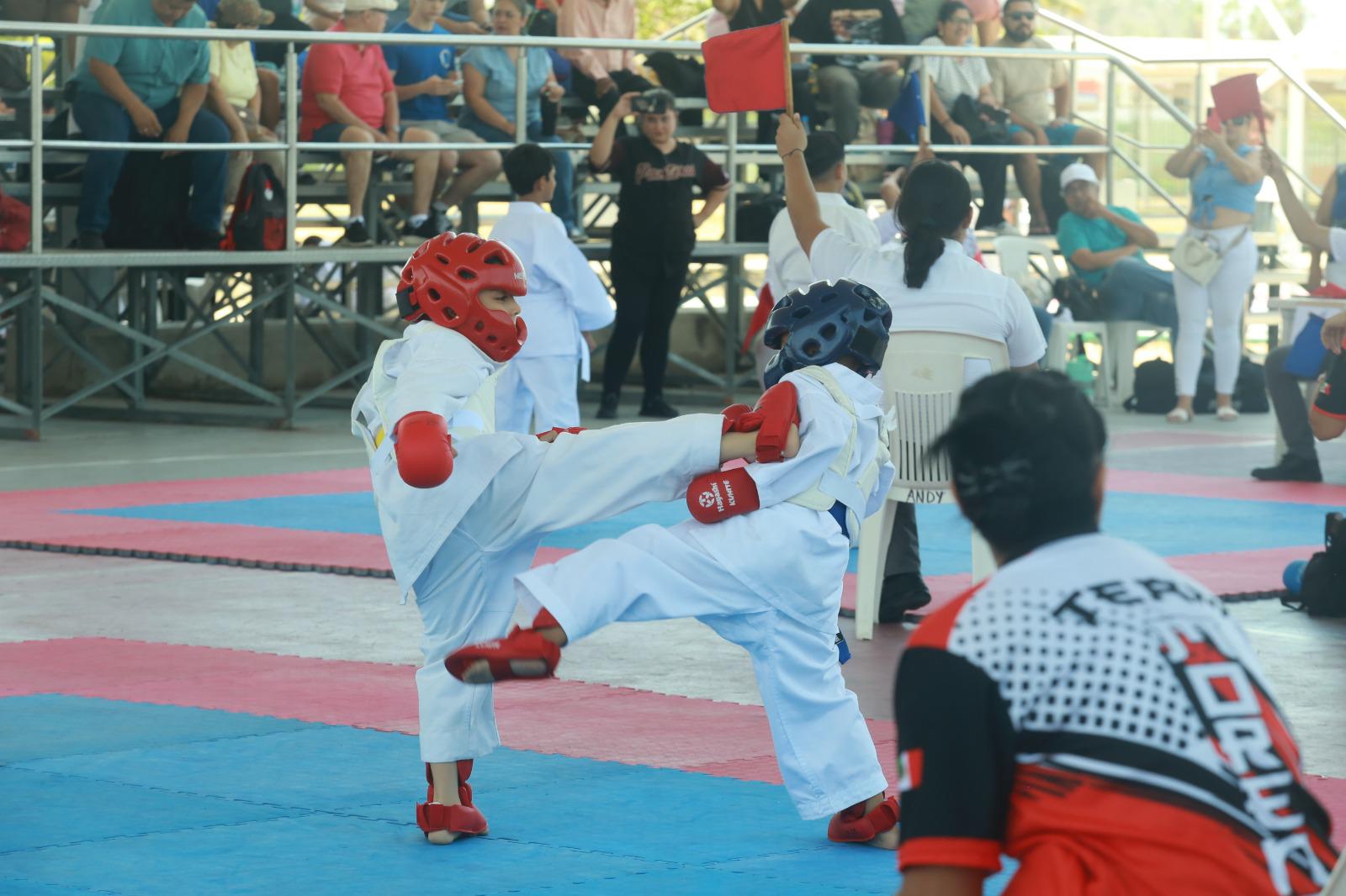 $!Los pequeños karatecas brillan en la Copa Noroeste 2026