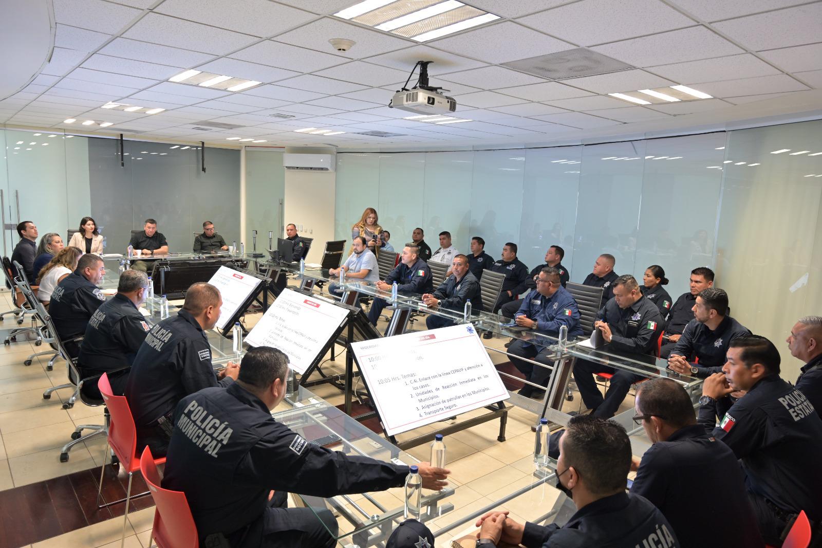 $!Buscan frenar violencia contra mujeres en Sinaloa; acuerdan capacitar más policías