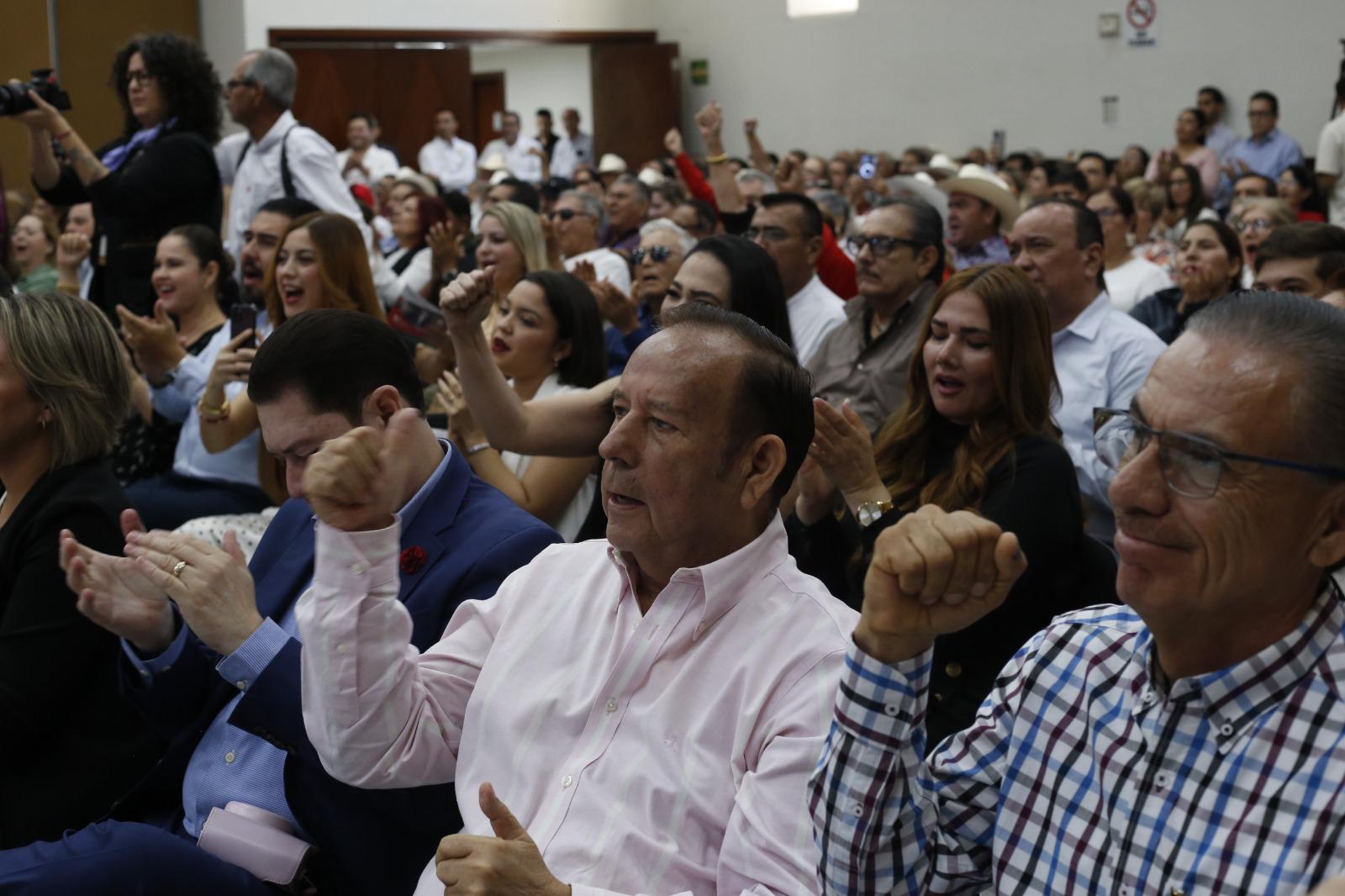 $!Grupo Parlamentario del PRI destaca la creación de ocho nuevas leyes, en su Primer Informe de Labores