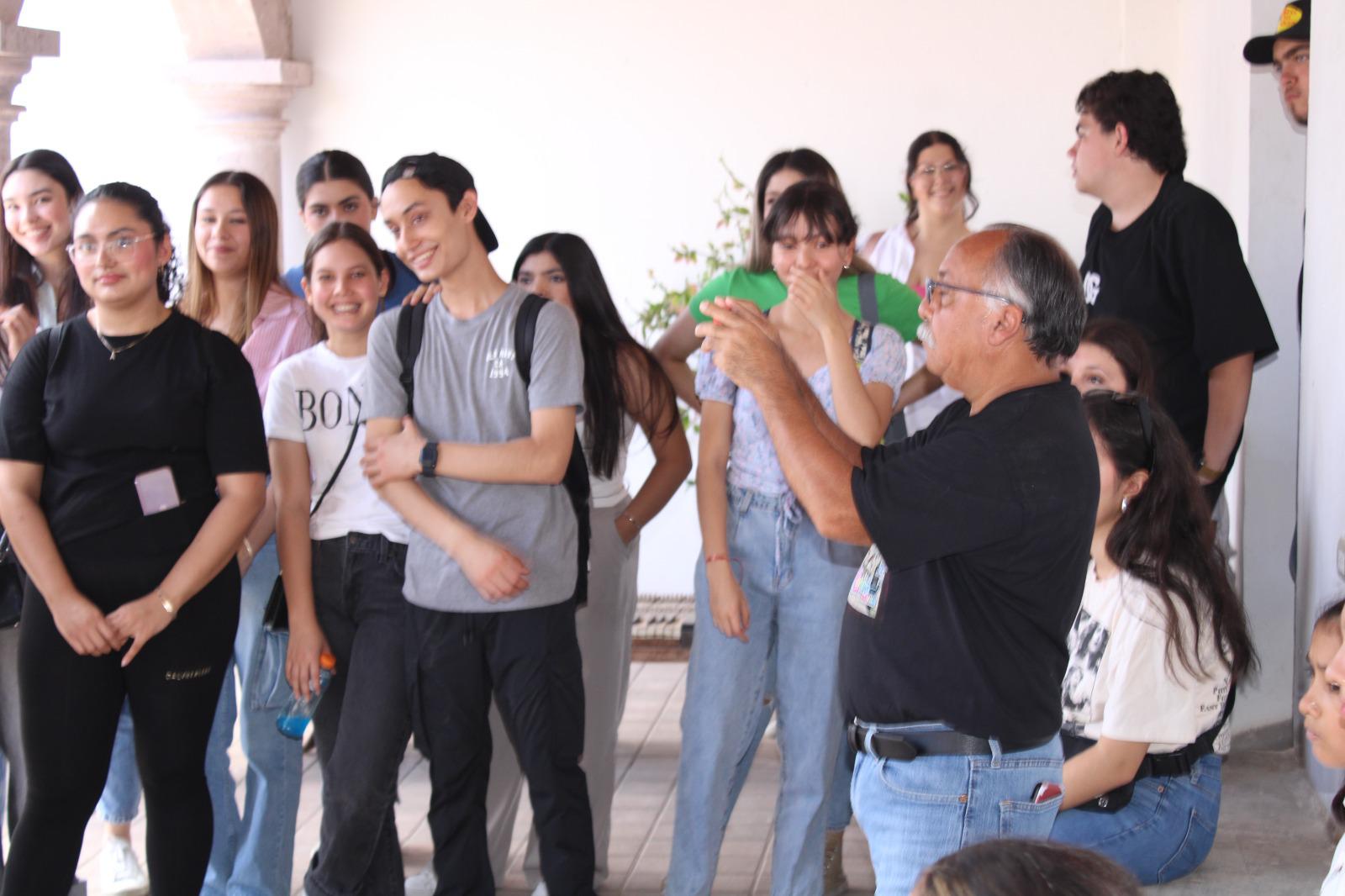 $!César Soto se convierte en guía para compartir el amor por Rosario con turistas