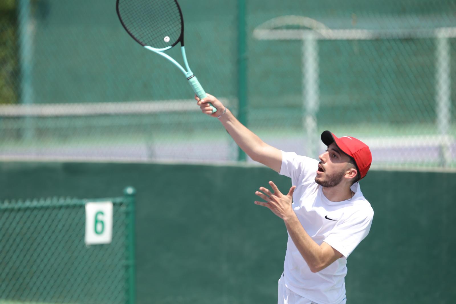 $!Francisco Sandoval Jr. vence a su padre en final del Torneo Copa Amstel Ultra