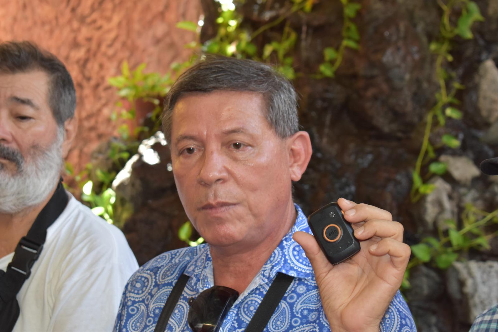 $!Tras agresión de policías, activista exige coordinar mecanismos de protección entre estados