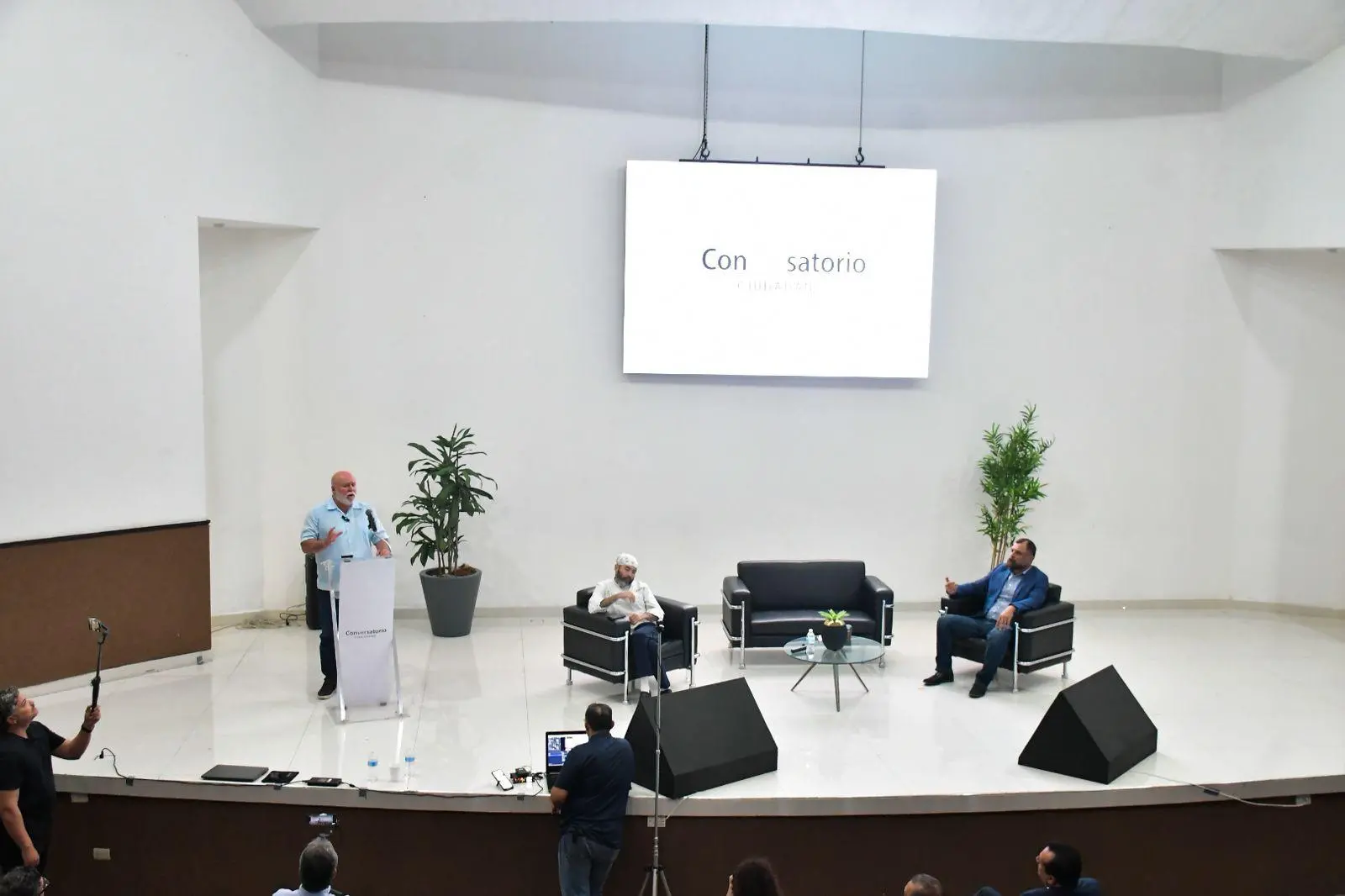 $!Crimen organizado y corrupción política explican la crisis de seguridad en Sinaloa, advierte Manuel Clouthier