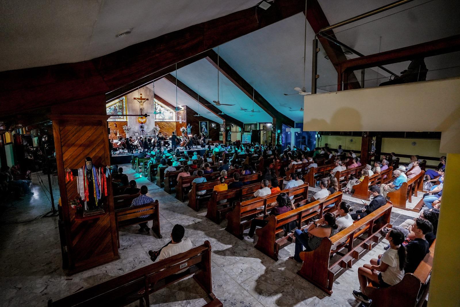 $!El concierto fue un recordatorio de que la cultura y la fe pueden encontrarse en el mismo escenario.