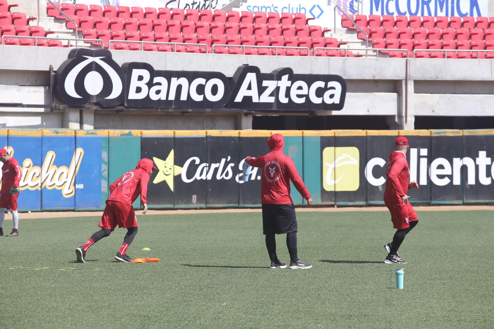 $!Mazatleco Óscar Jiménez disputa la posición de cátcher con Venados