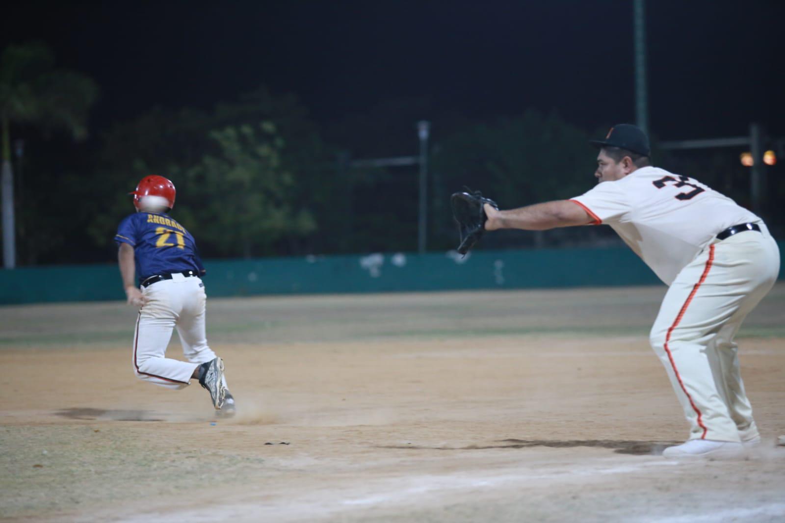 $!Vuela Bird en lo alto del Beisbol de Primera Fuerza