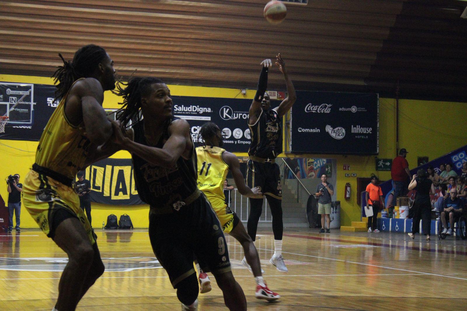 $!Caballeros de Culiacán firma su segunda barrida en el Cibacopa