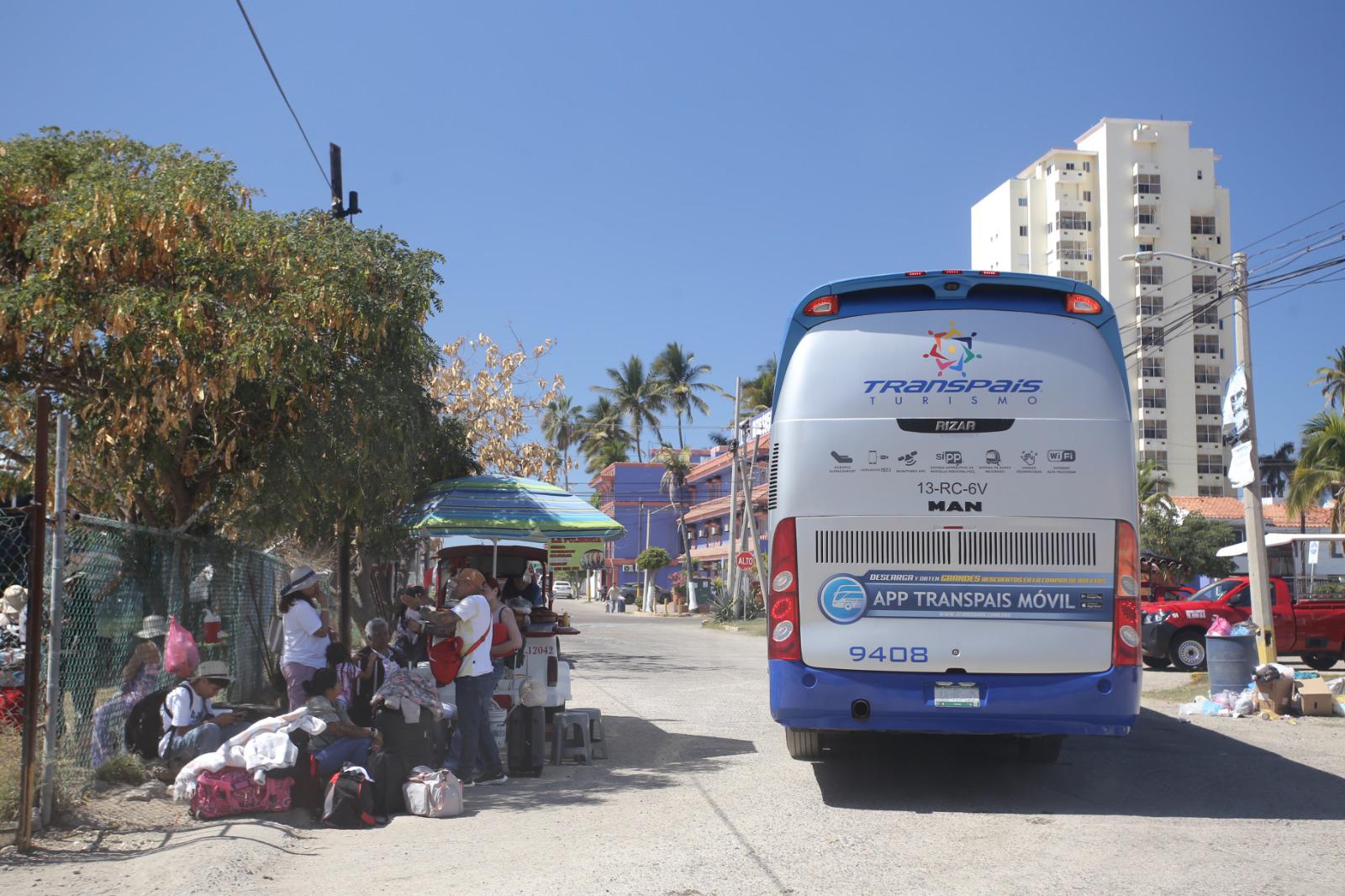 $!Reportan baja afluencia de turismo carretero durante puente largo en Mazatlán