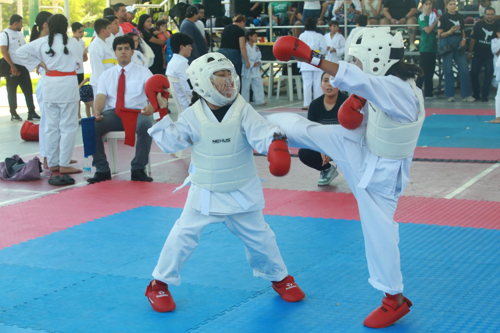 $!Los pequeños karatecas brillan en la Copa Noroeste 2026