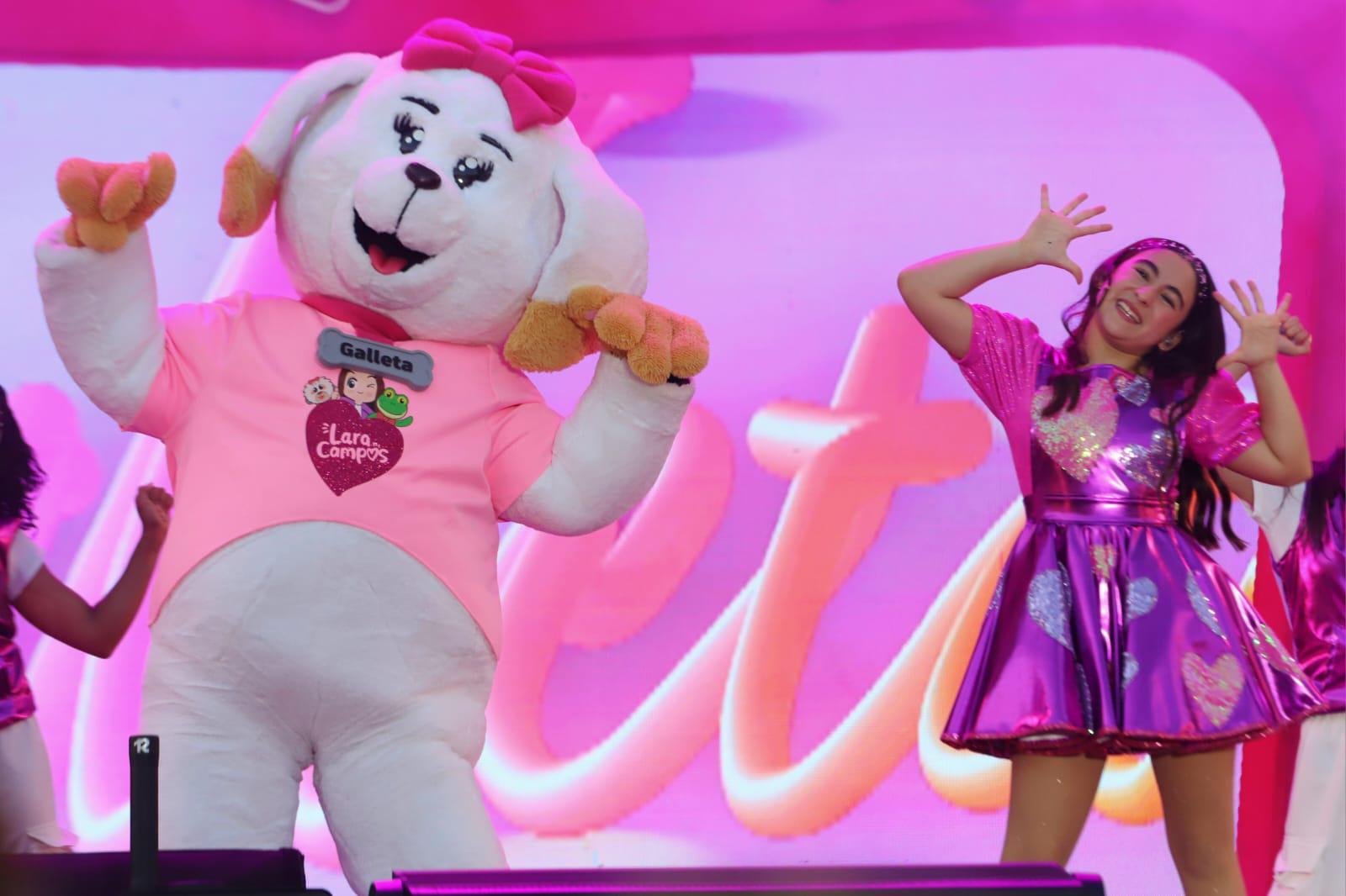 $!El Carnaval de Mazatlán corona a su Reina Infantil, Eileen I