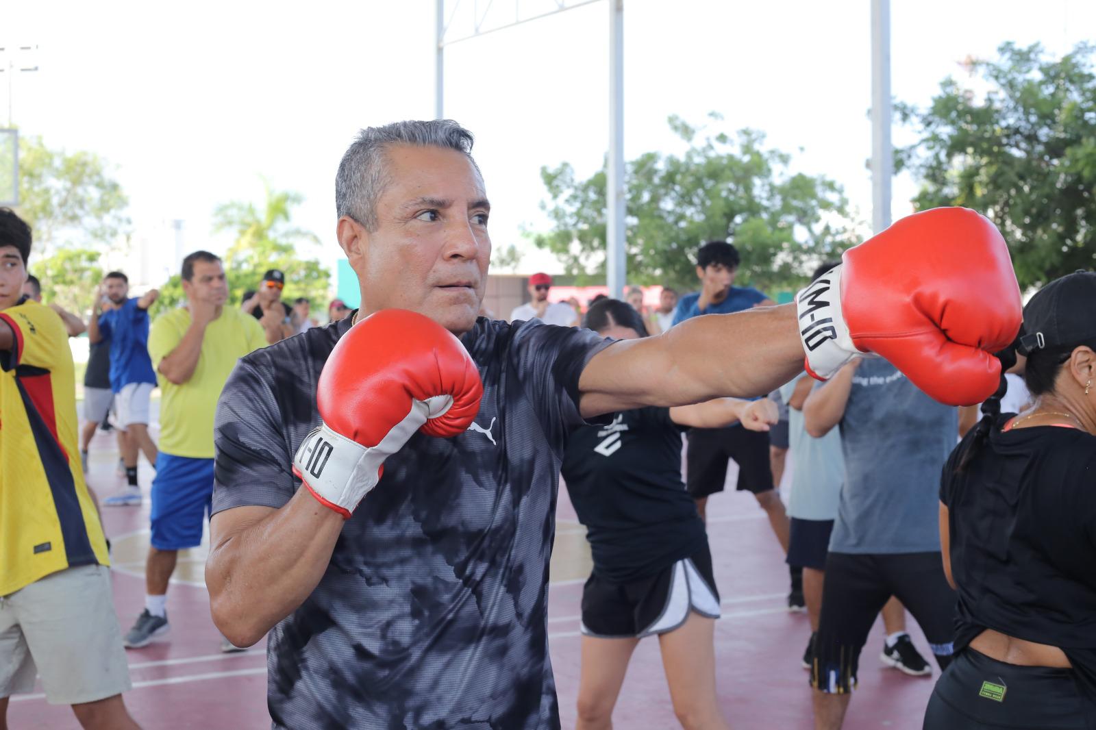 $!Boxeadores profesionales llevan sus técnicas a la Clase Nacional Puños de Transformación en Mazatlán