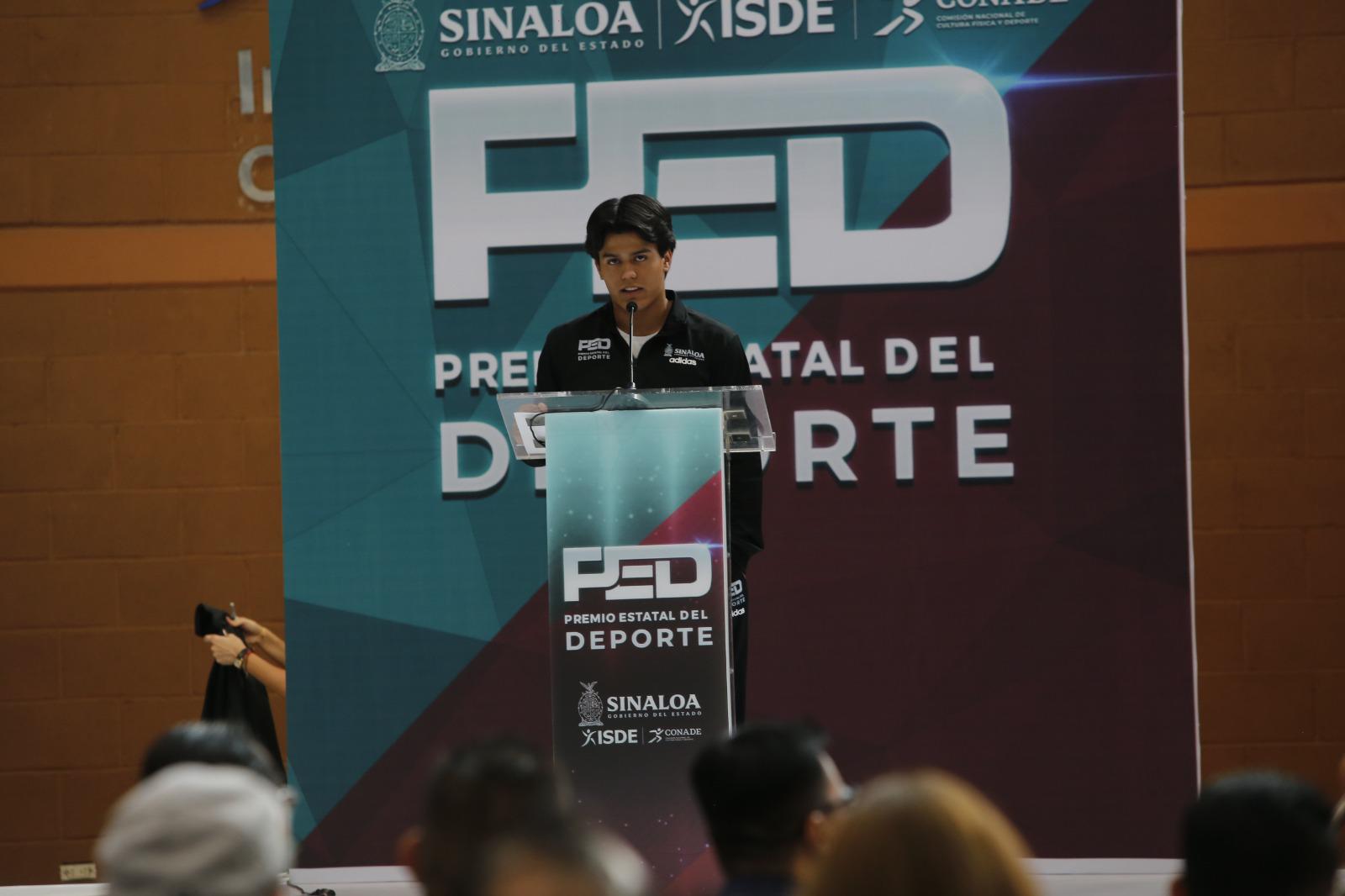 $!Reconocen a Luis Carlos López y Aarón Ibarra con el Premio Estatal del Deporte 2025