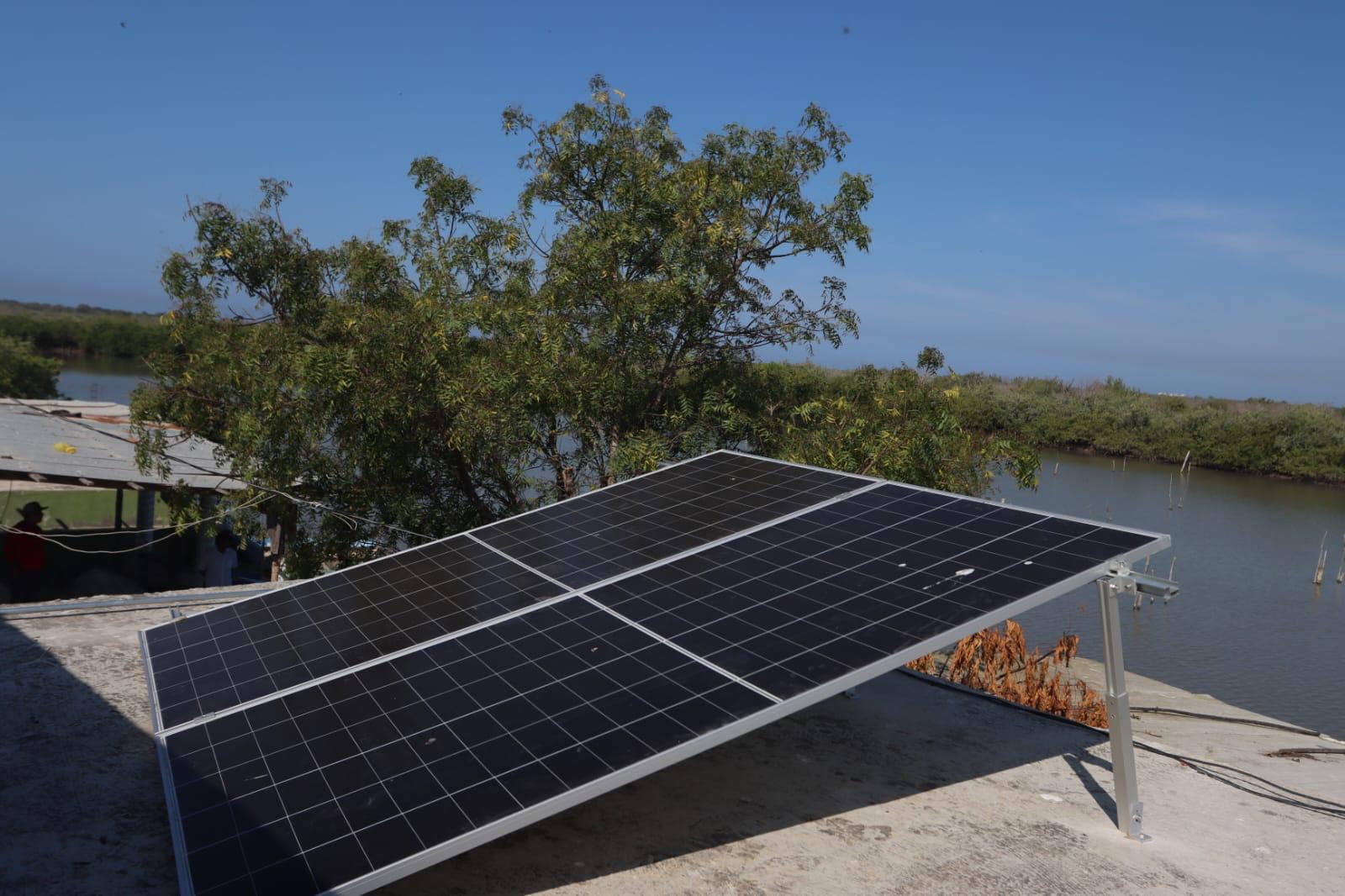 $!Arranca la instalación de paneles solares en campo pesquero El Ostial, en El Walamo