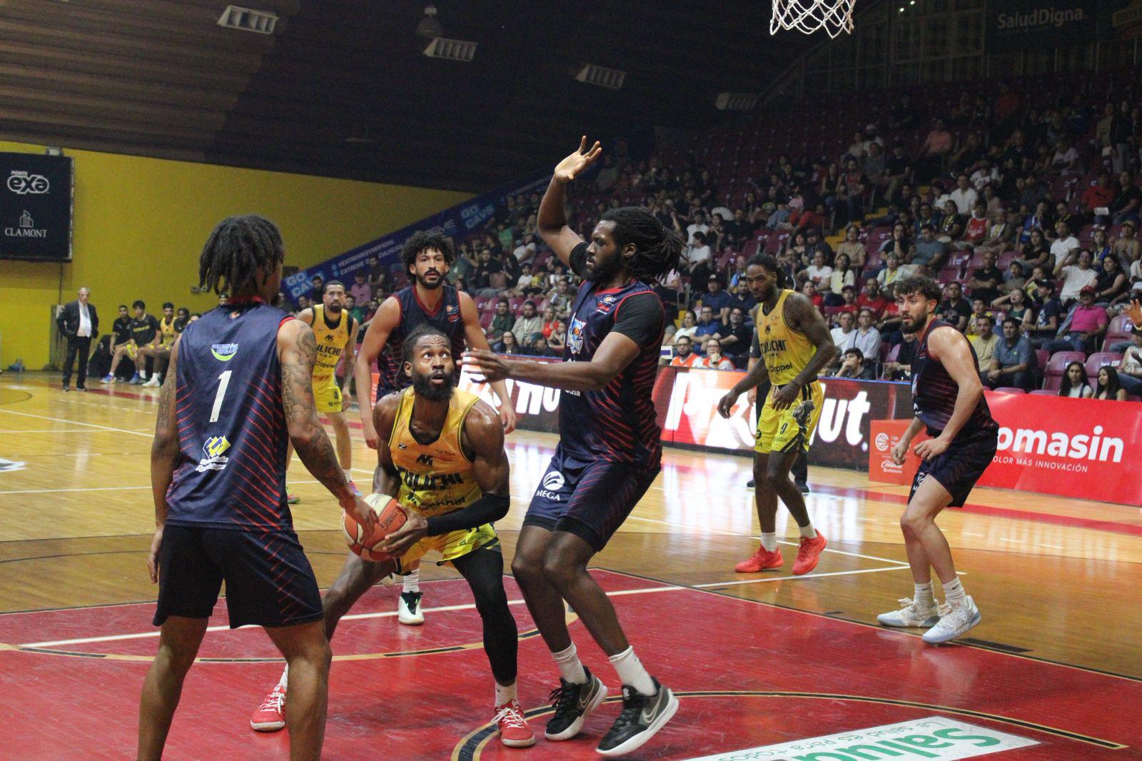 $!Caballeros complica su pase a playoffs tras caer ante Ostioneros