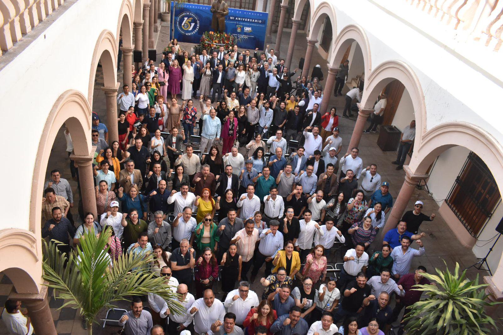 $!Celebra UAS 151 aniversario, señalando presuntos embates con Gobierno del Estado