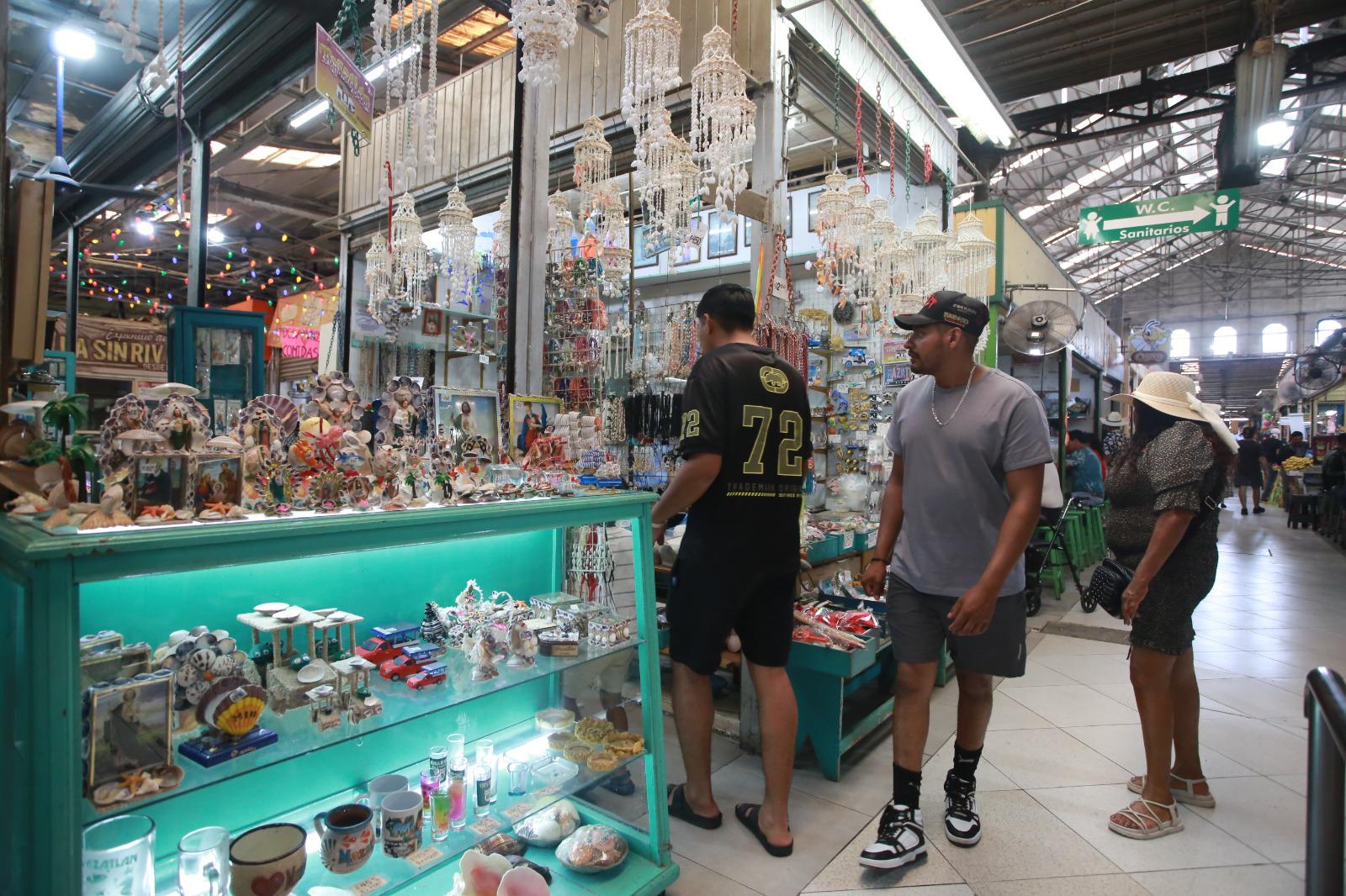$!Mercado Pino Suárez registra repunte de visitantes en los últimos fines de semana