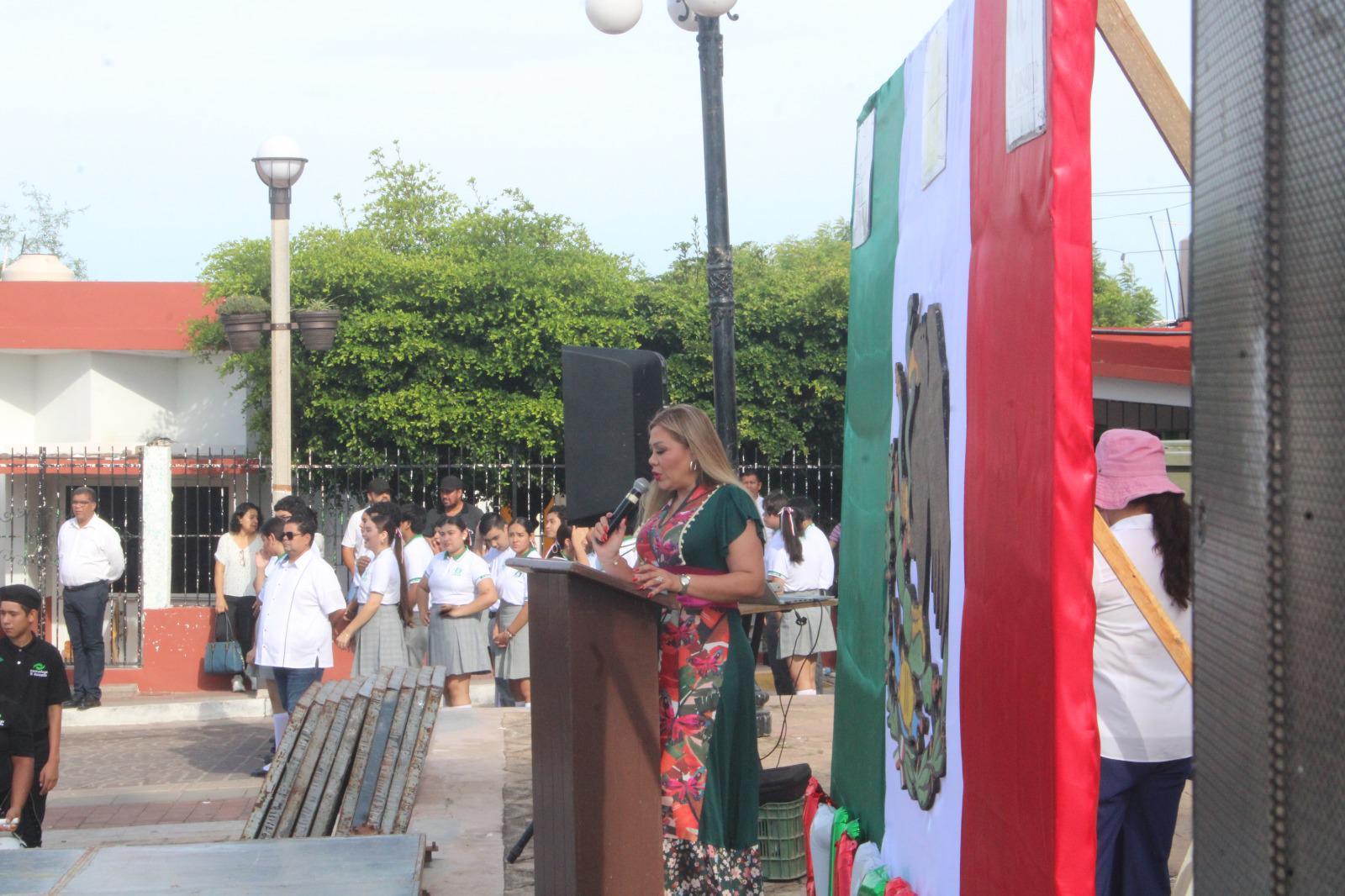 $!Conmemoran en Rosario el 215 aniversario de la Independencia de México