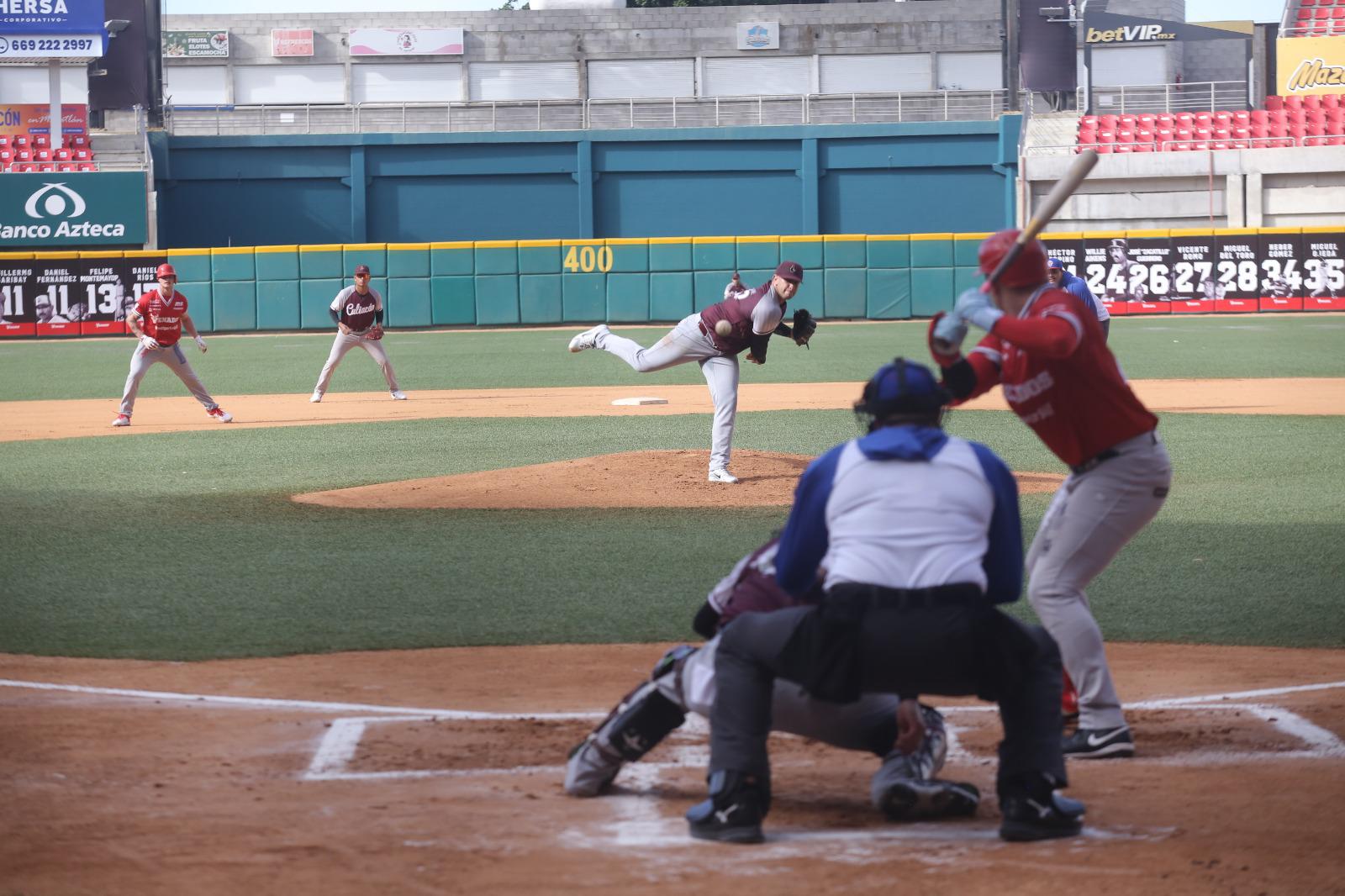 $!Tomateros le da la vuelta a Venados en el puerto