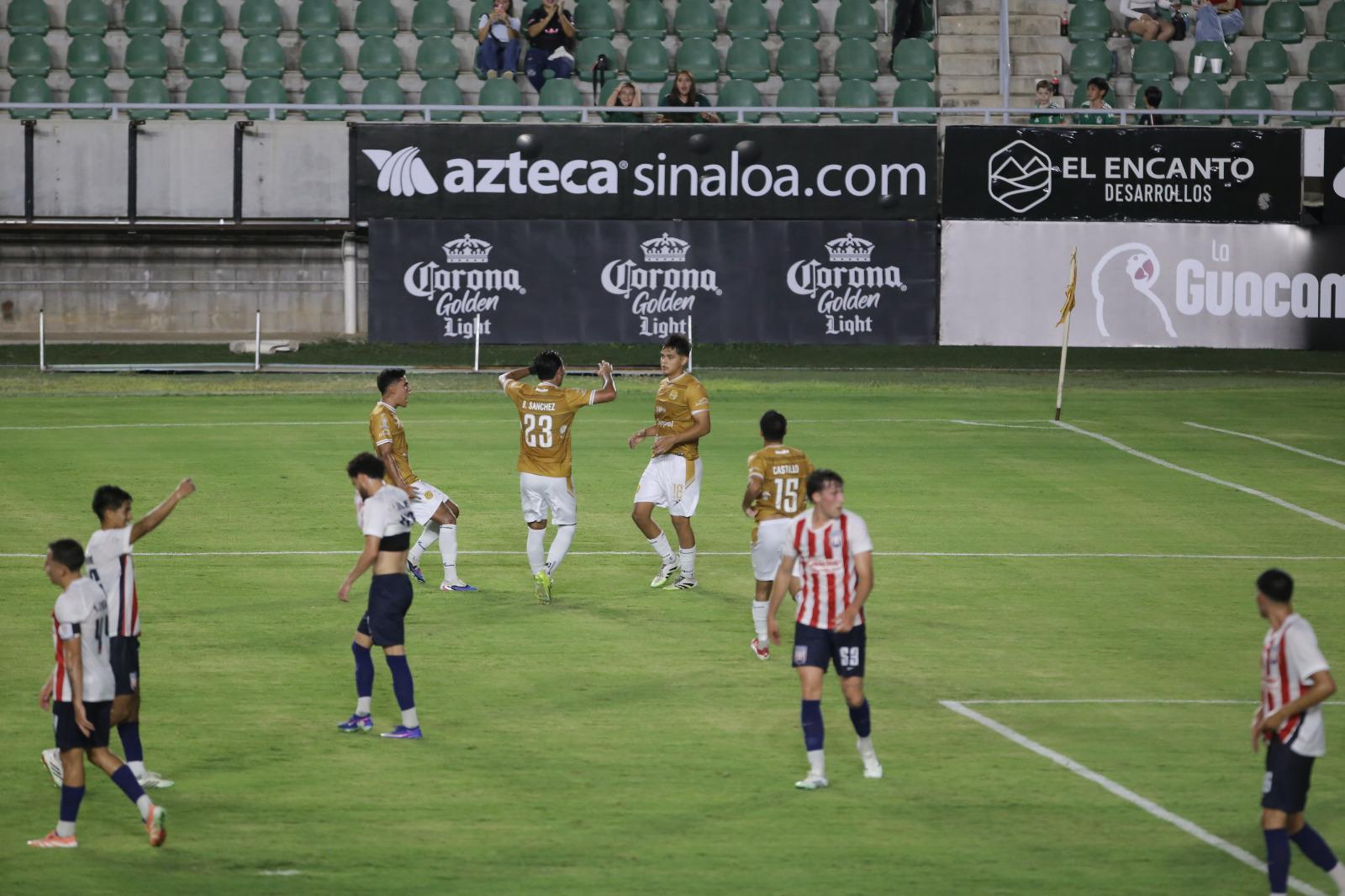 $!Dorados sufre, pero remonta para sacar primer triunfo en casa