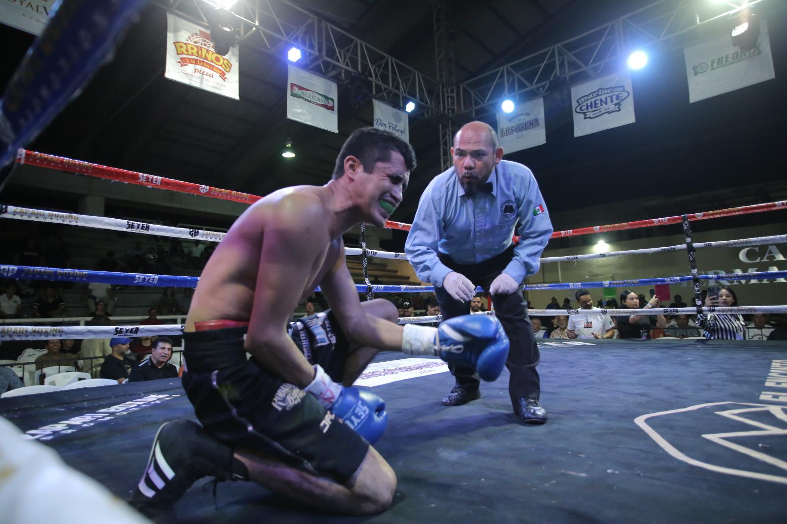 $!Vibra cancha Germán Evers con ‘Guerra en el Ring’