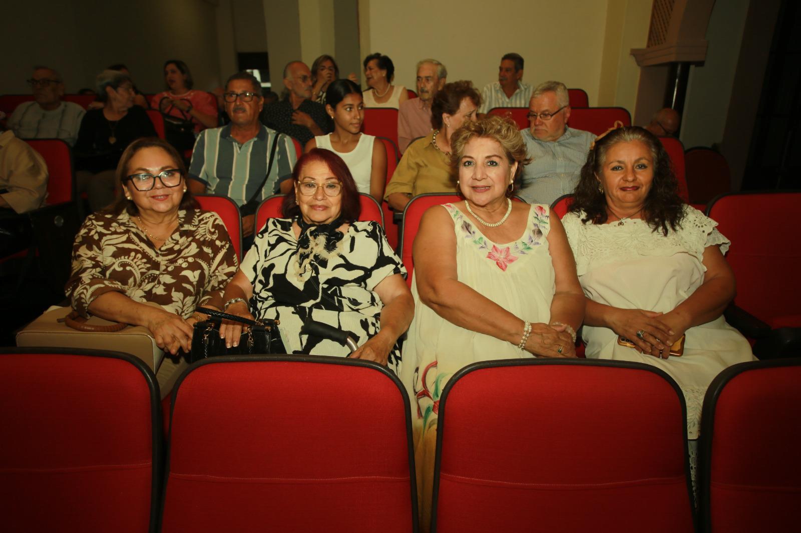 $!Ana María Álvarez, María Magdalena González Álvarez,Guadalupe Delgado y Georgina Rodríguez.