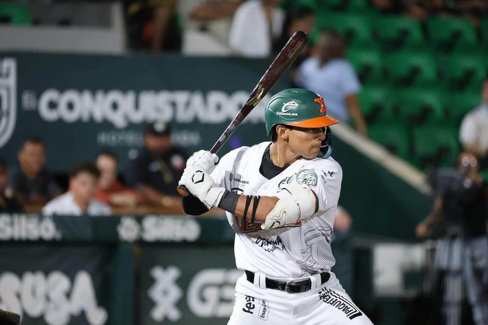$!Mazatlecos Álex Tolosa y Alfredo Magaña debutan en LMB
