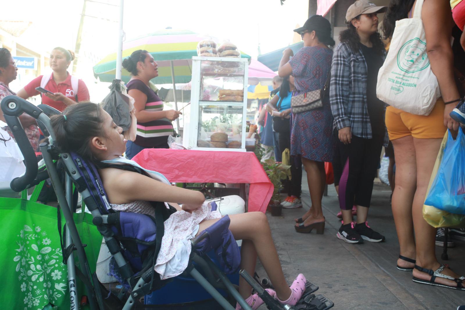 $!Se acercan los 15 años de Karlita y aún le faltan muchas cosas para que luzca como princesa