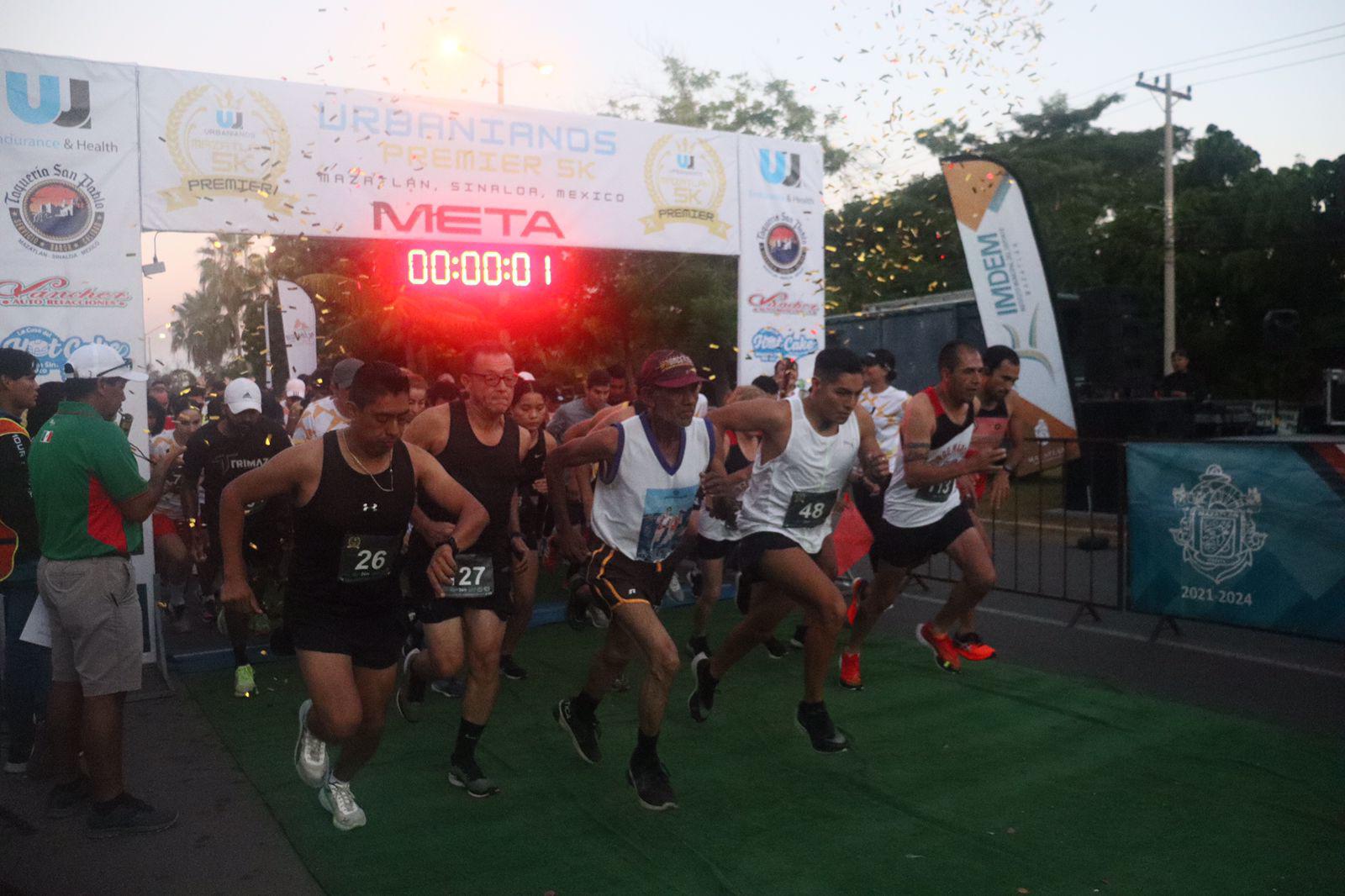 $!Daniela García y Fernando Martínez ganan la Elite de la Urbanianos Premiere 5K