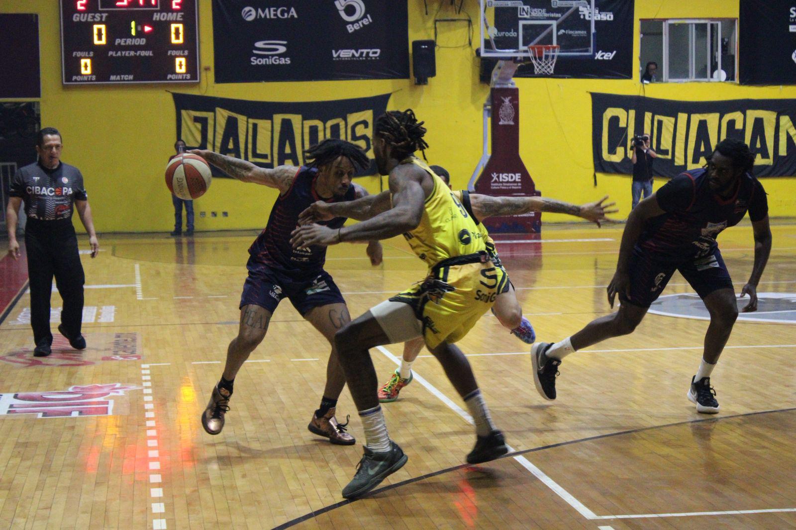 $!Caballeros de Culiacán vence a Ostioneros y asegura su lugar en los playoffs