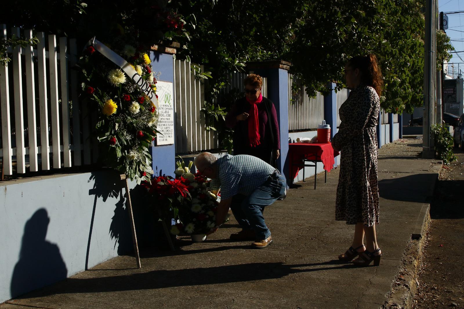 $!Llaman a combatir la impunidad, a 36 años del asesinato del periodista Jesús Michel Jacobo