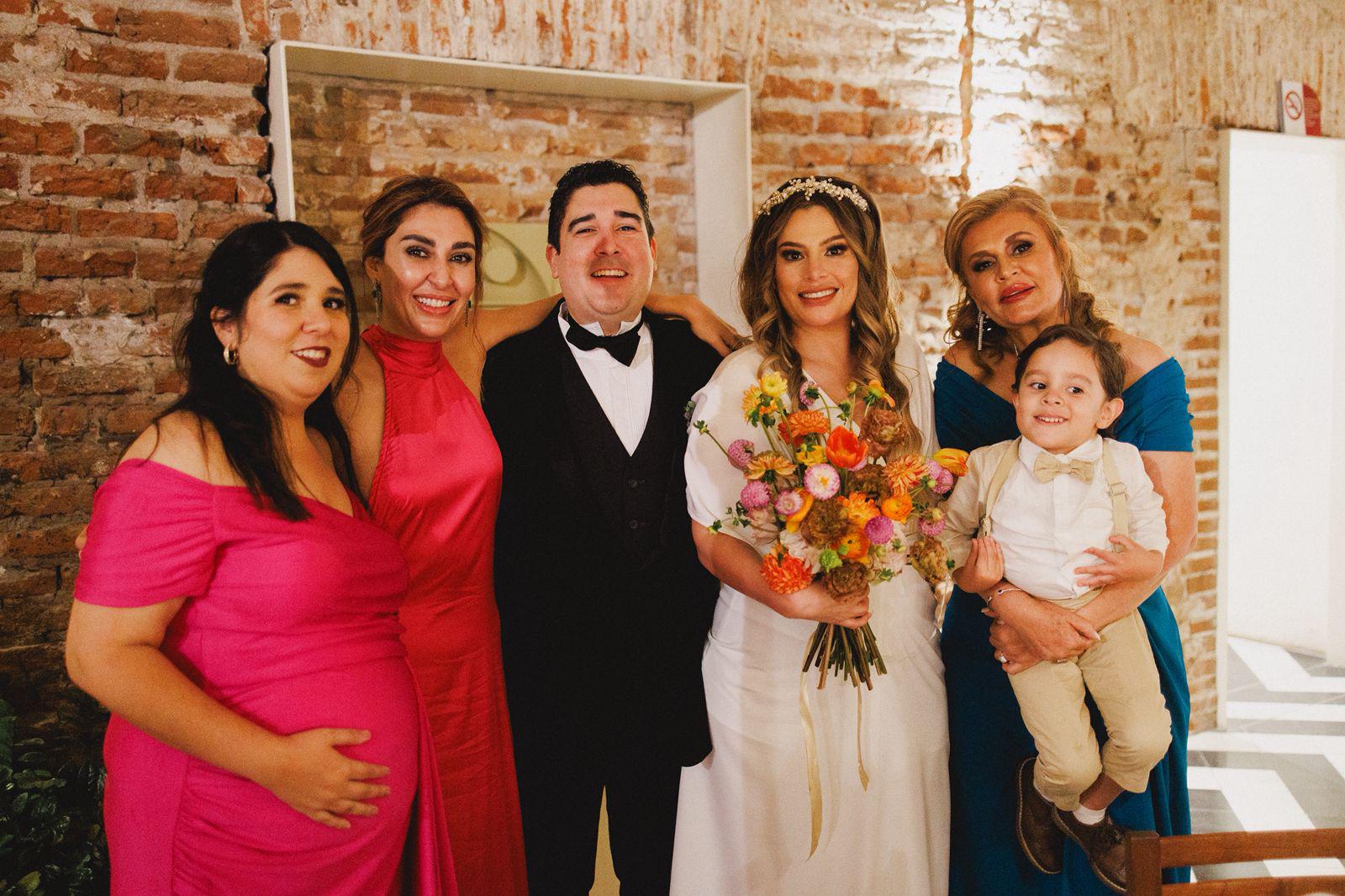 $!Adriana Seáñez, Aracely Seáñez, César Seáñez, Elisa Serrano y Rosa Adriana Pérez.