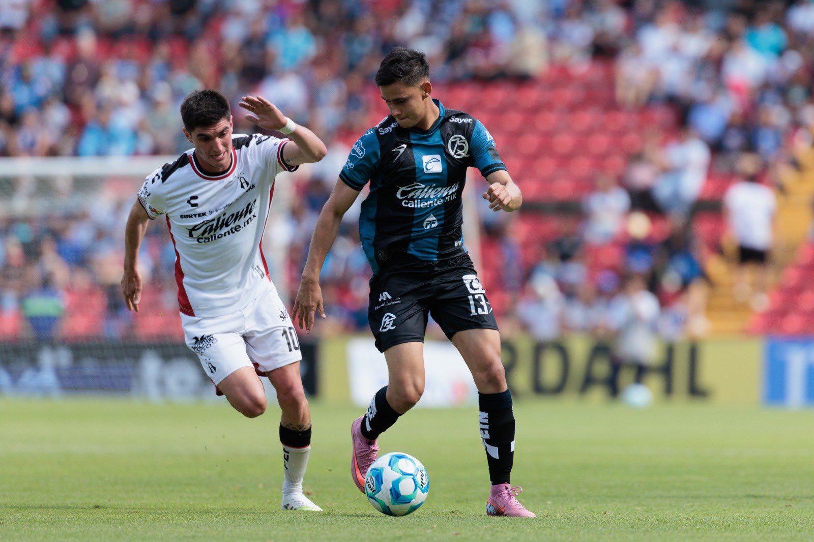 $!Vibrante empate entre Gallos y Zorros